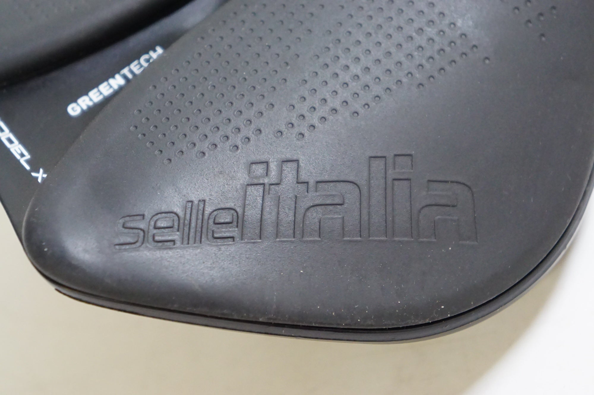 SELLE ITALIA 「セライタリア」 MODEL X サドル / 熊谷本店