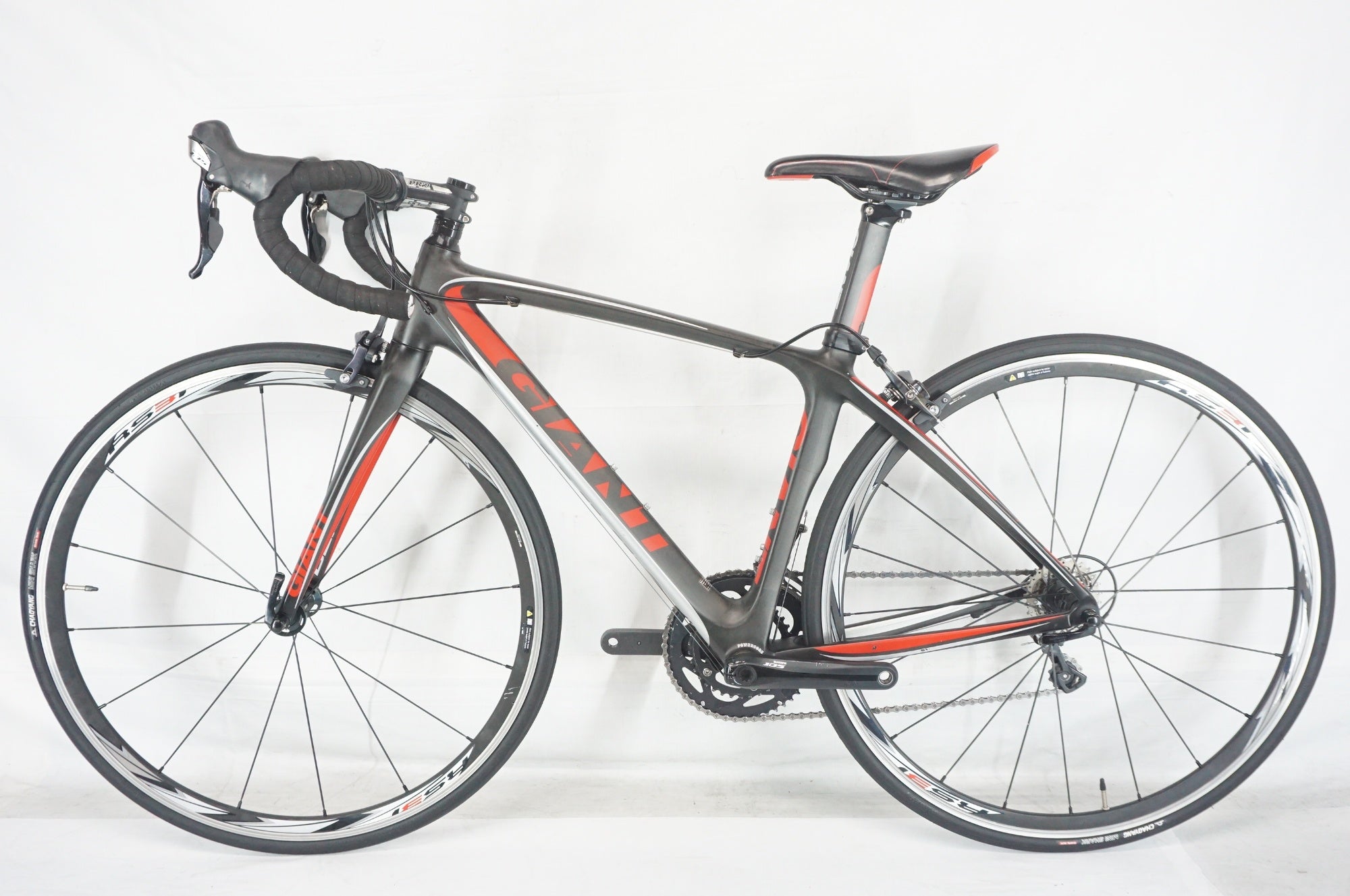 GIANT 「ジャイアント」 DEFY COMPOSITE SE 2013年モデル ロードバイク / 阪急塚口店