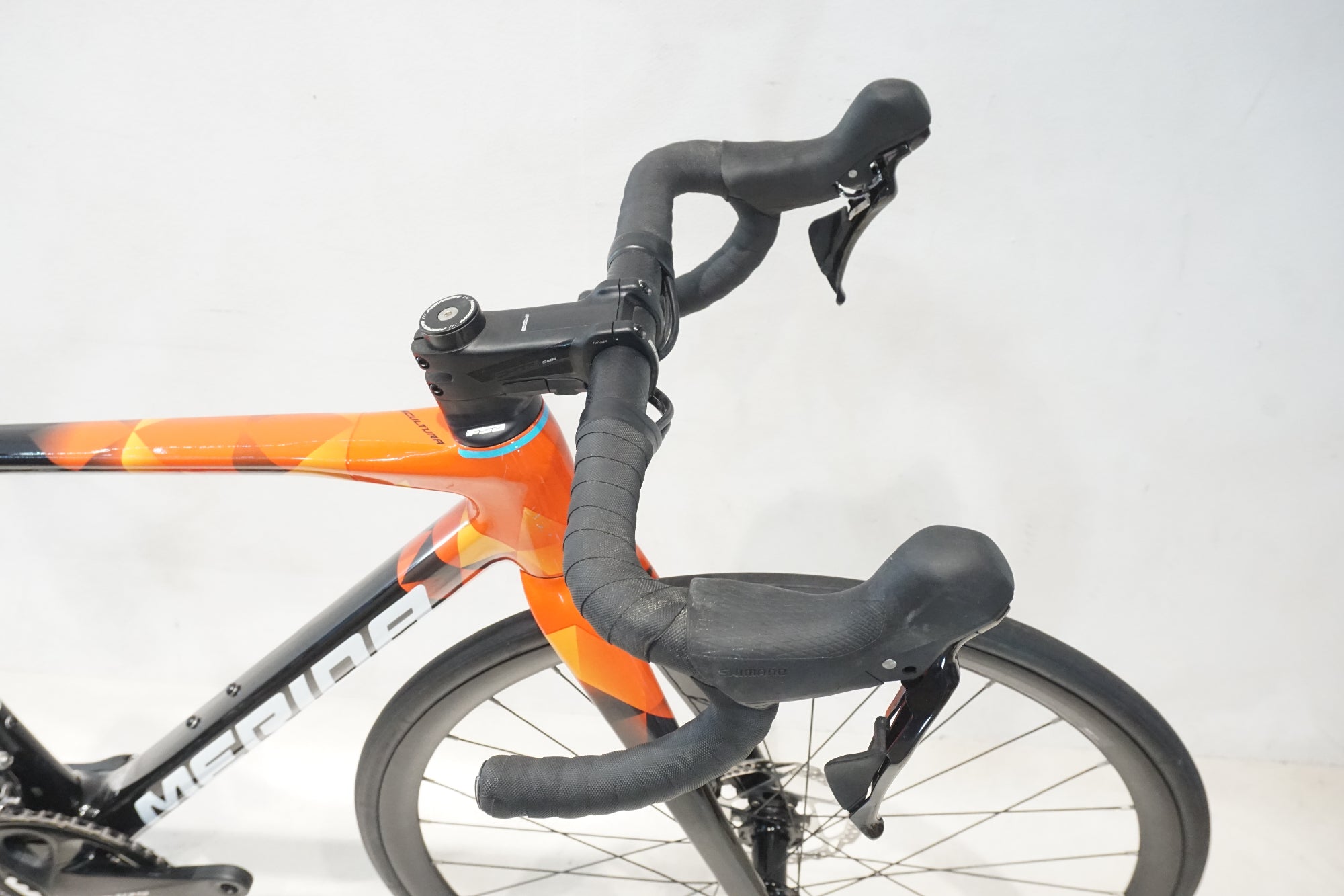 MERIDA 「メリダ」 SCULTURA 4000 2023年モデル ロードバイク / 横浜戸塚店