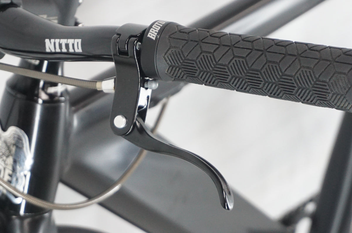 LEADER BIKES 「リーダー」 735TR 2026年モデル ピストバイク / 阪急塚口店