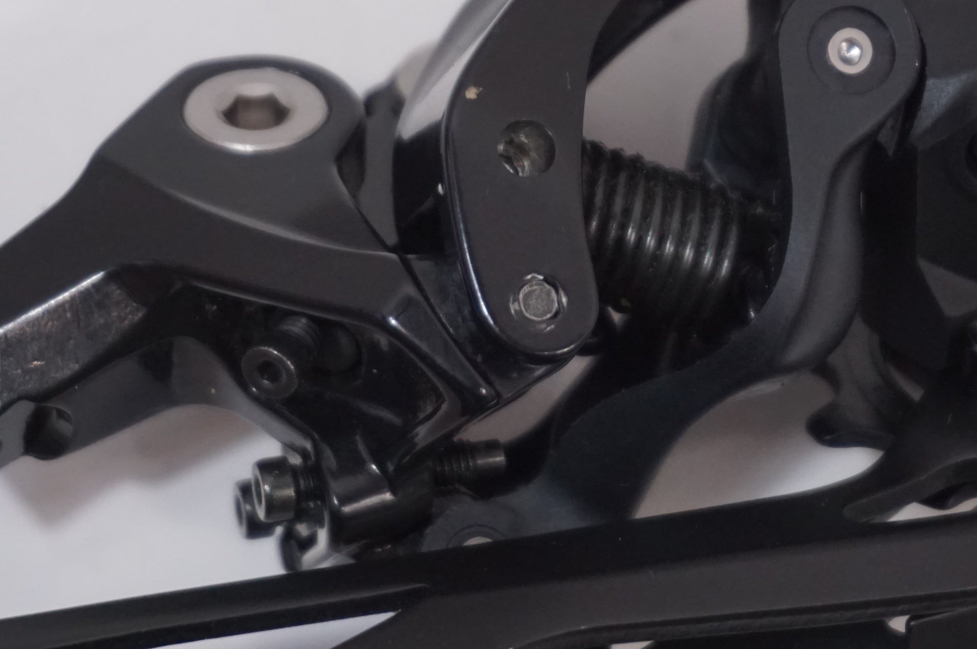 SHIMANO 「シマノ」 105 RD-R7100 リアディレイラー / 世田谷店