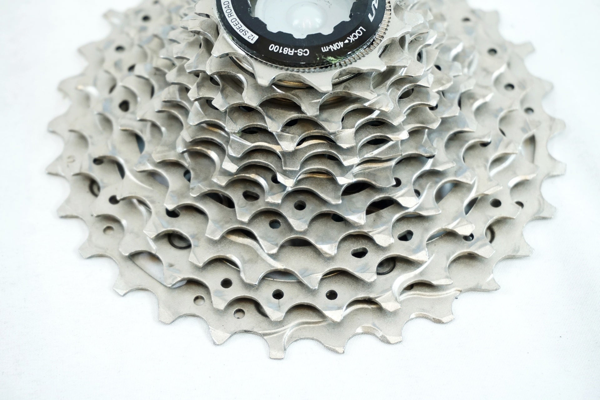 SHIMANO CS-R8100 11-30T スプロケット SHIMANO 「シマノ」 ULTEGRA CS-R8100 11-30T スプロケット / 有明