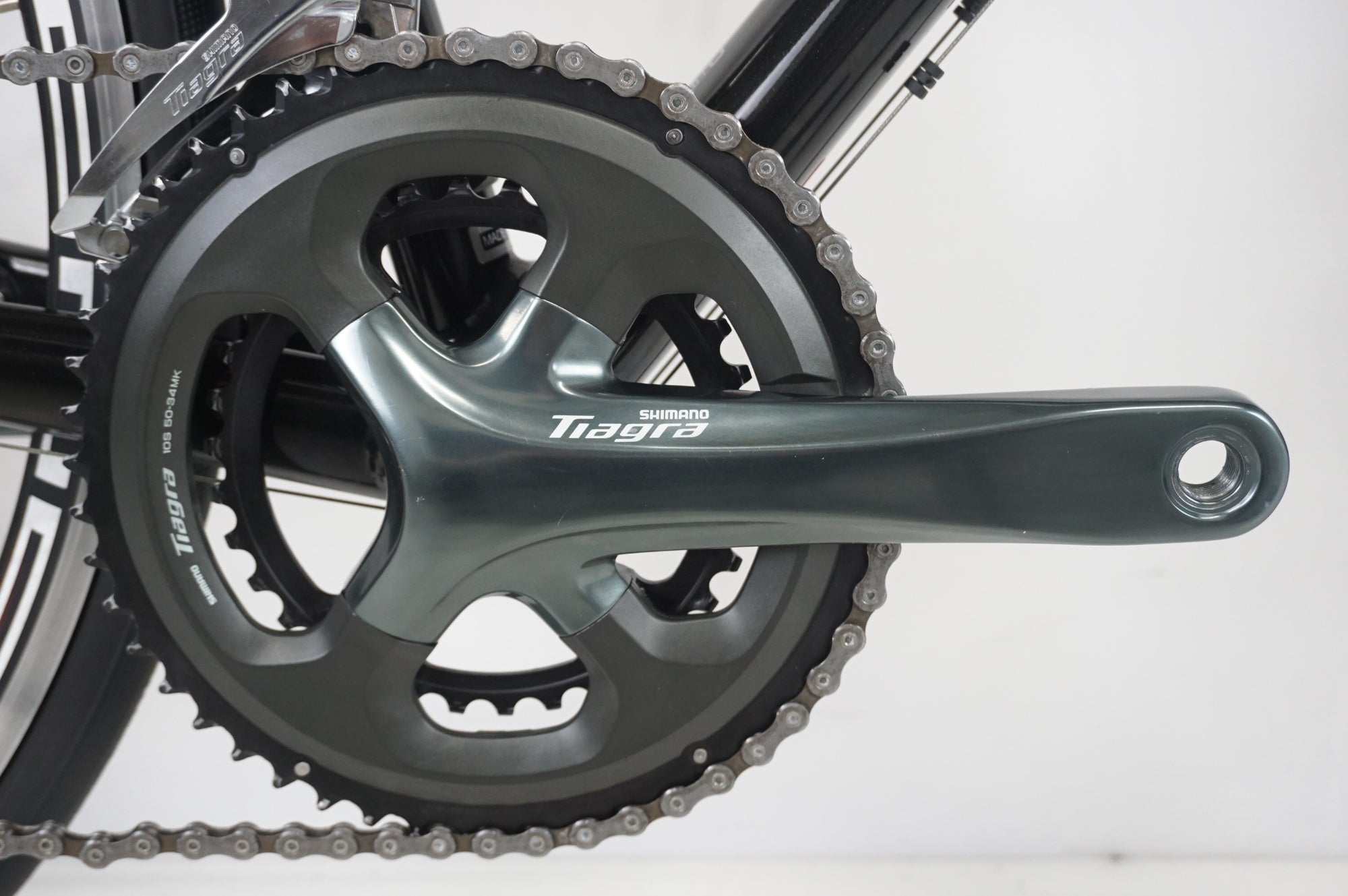 TREK 「トレック」 EMONDA ALR4 2016年モデル ロードバイク