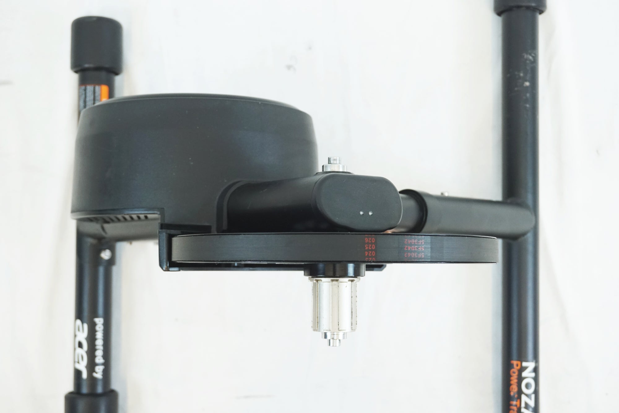 XPLOVA 「エクスプローバ」 NOZA S スマートトレーナー / 有明ガーデン