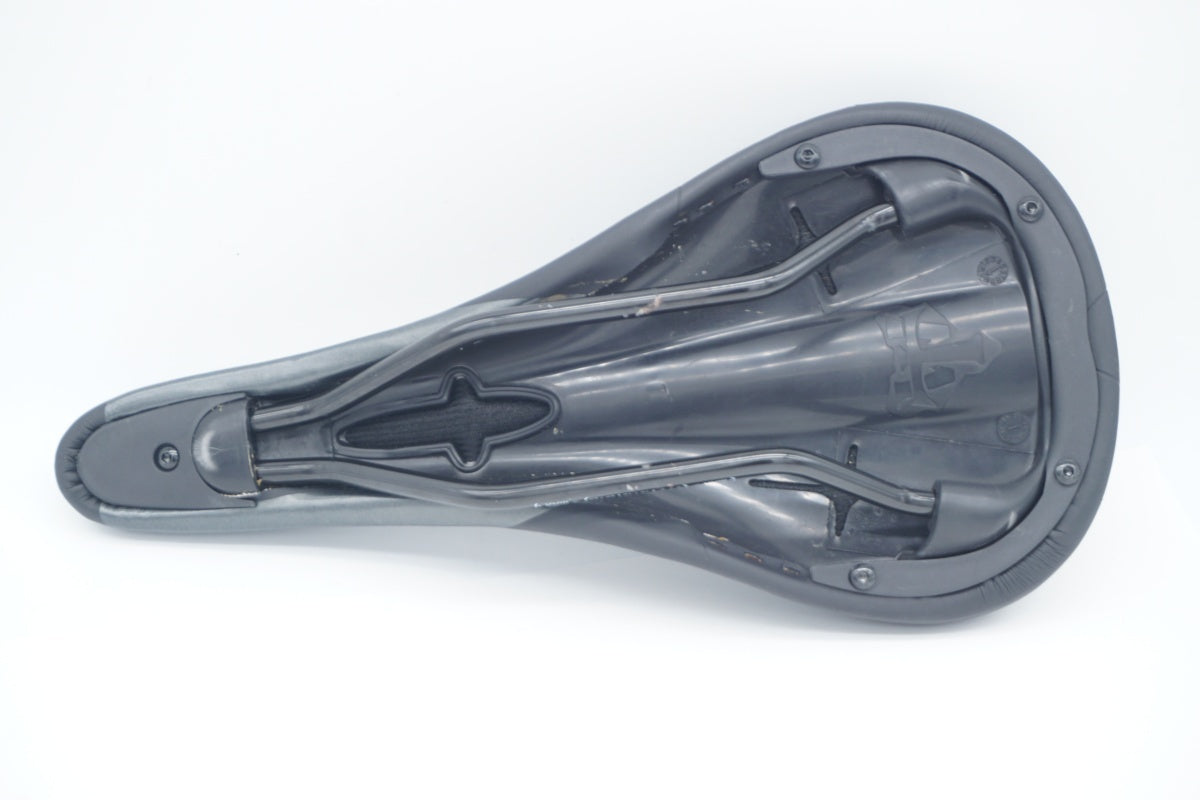 WTB 「ダブリューティービー」 SILVERADO サドル / 滋賀大津店