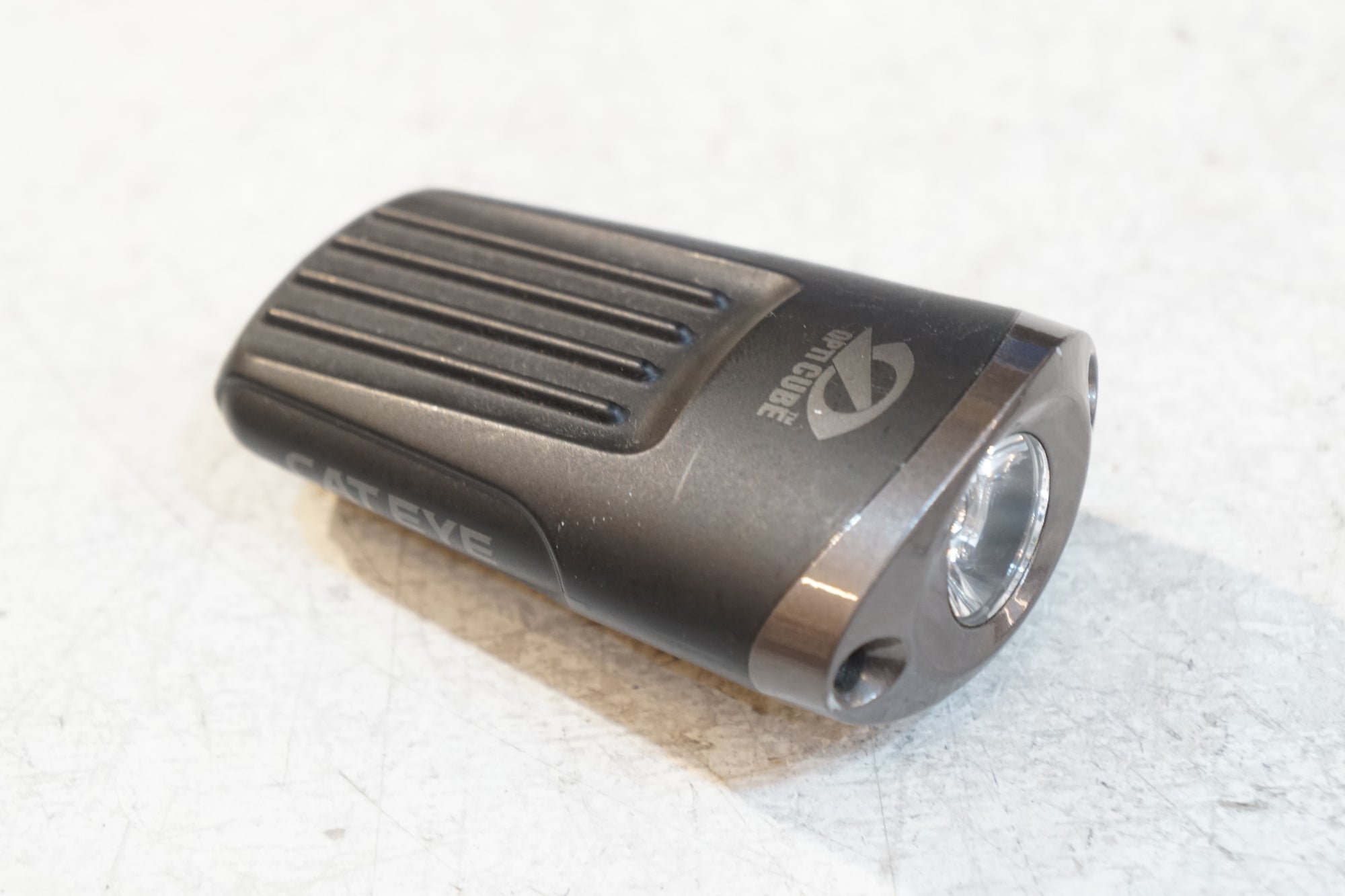 CATEYE 「キャットアイ」 HL-EL620RC フロントライト / バイチャリ浦和ベース