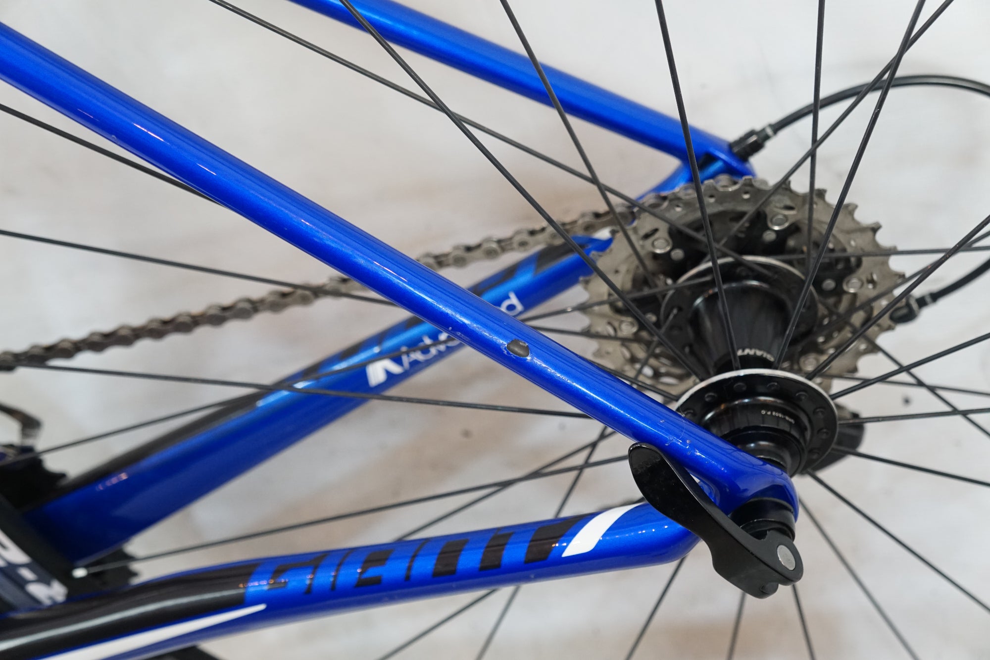 GIANT 「ジャイアント」 TCR ADVANCED 2 2016年モデル ロードバイク / バイチャリ浦和ベース