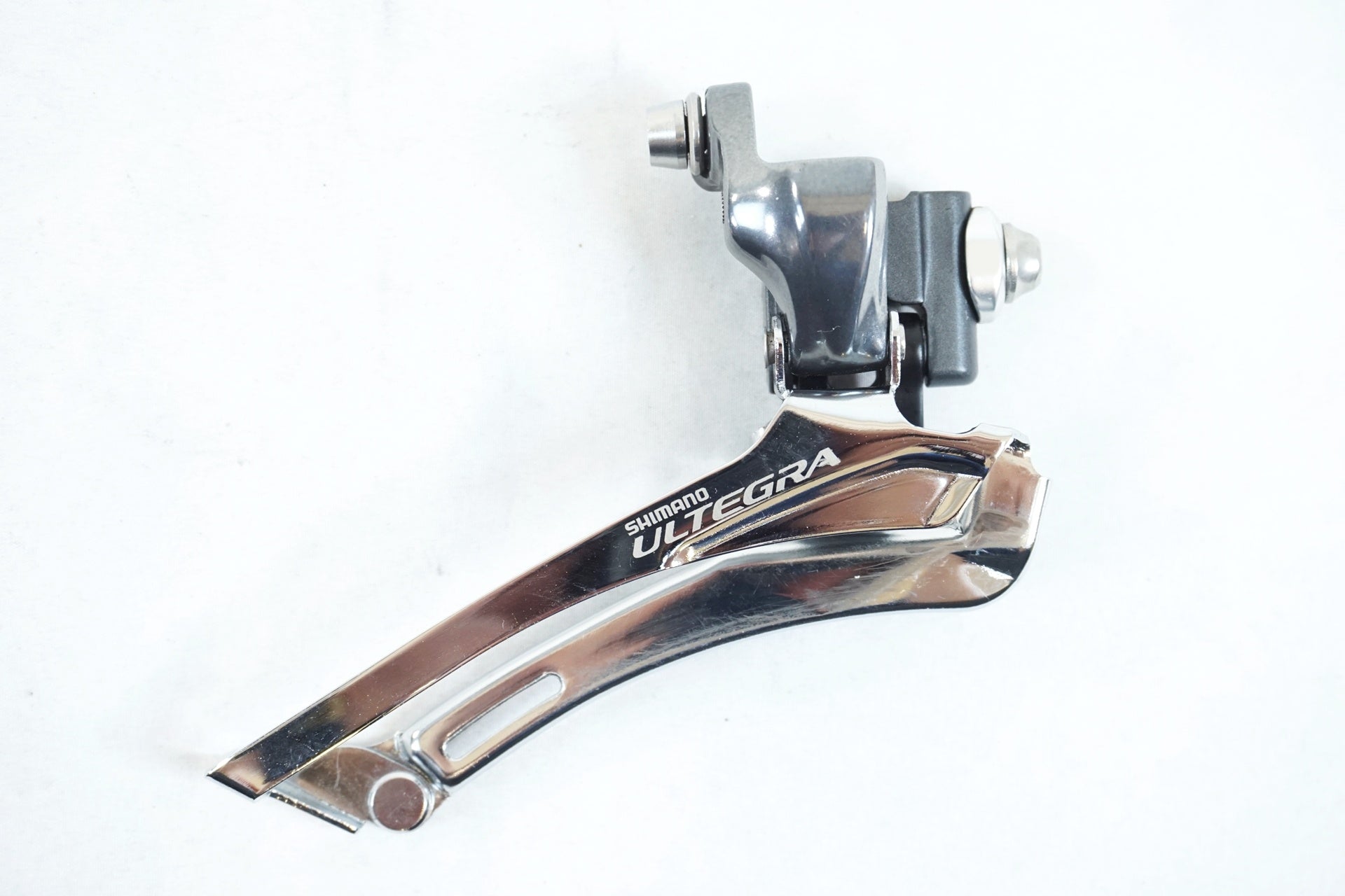 SHIMANO 「シマノ」 ULTEGRA FD-6700 フロントディレイラー / 有明ガーデン店