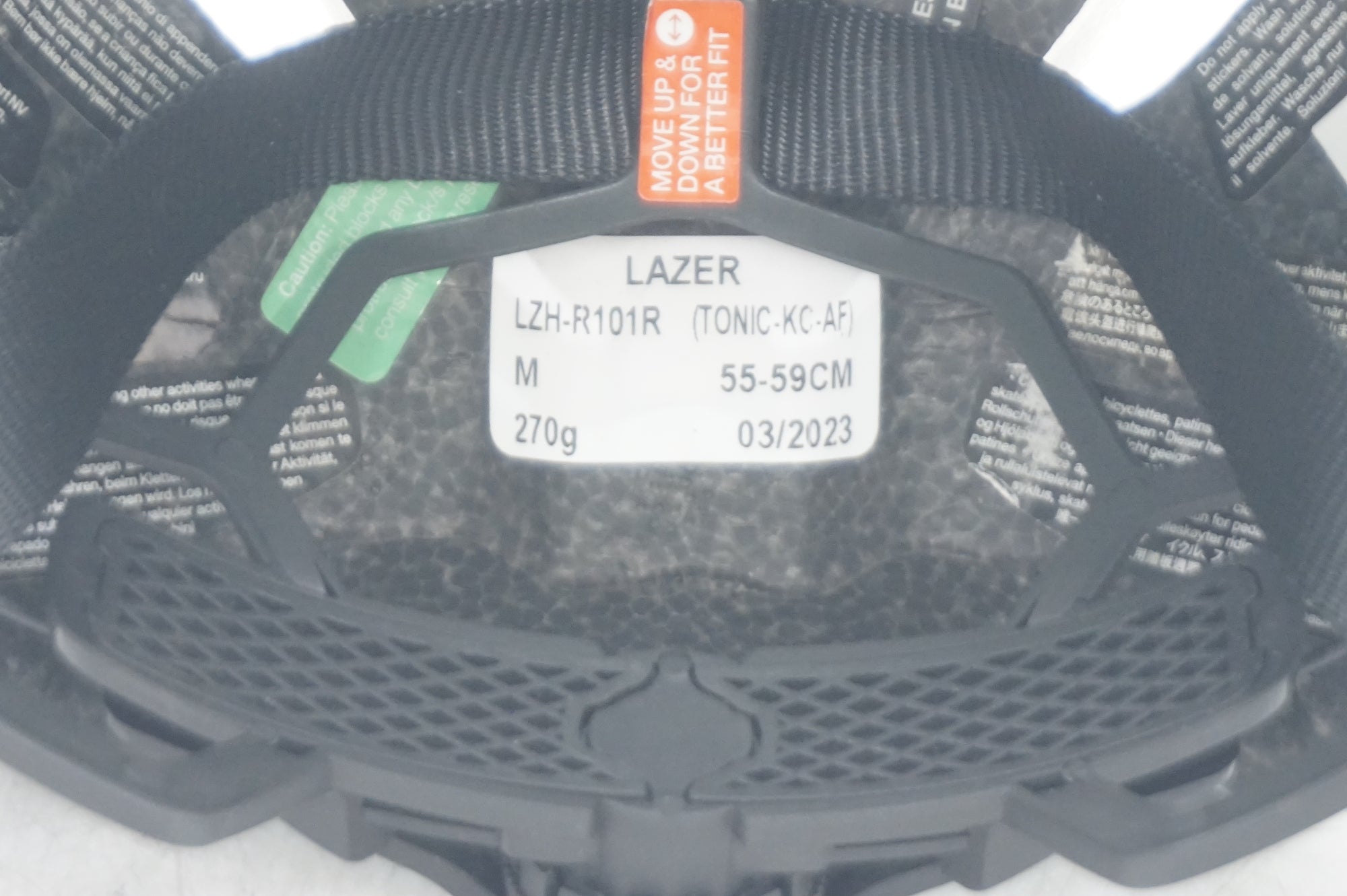 LAZER 「レイザー」 LZH-R101R Mサイズ（55-59cm）ヘルメット / 大阪門真店