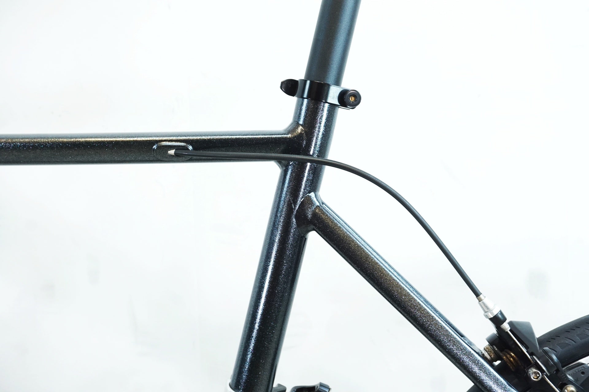 GIANT 「ジャイアント」 IDIOM1 2024年モデル ミニベロ / 有明ガーデン店