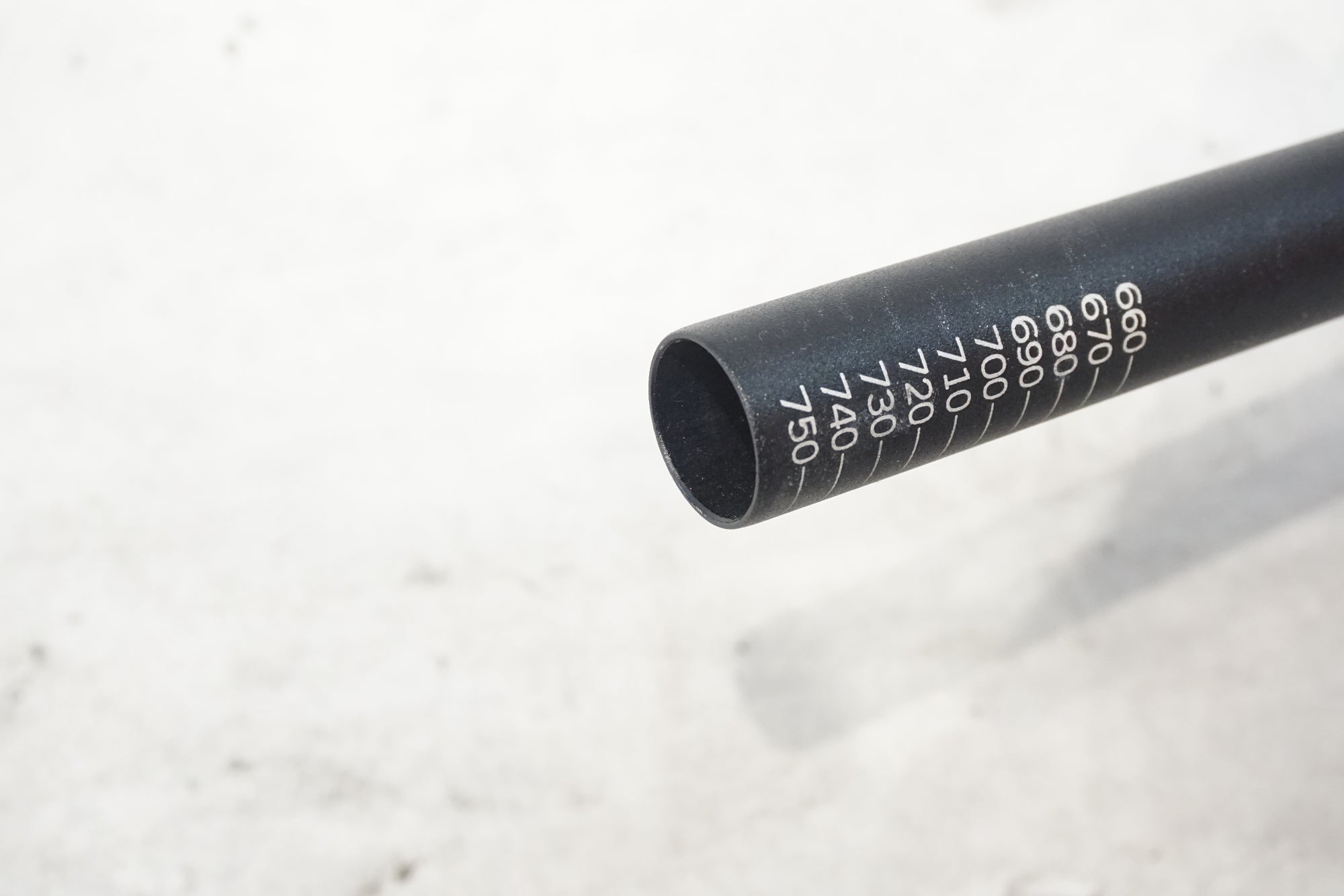 RENTHAL 「レンサル」 FATBAR LITE35 Φ34.9 750mm ハンドル / 横浜戸塚店
