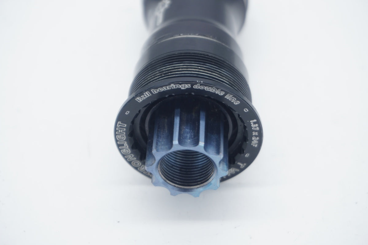 ストロングライト TWISTER BBボトムブラケット(チタン) STRONGLIGHT 「ストロングライト」 TWISTER ボトムブラケット