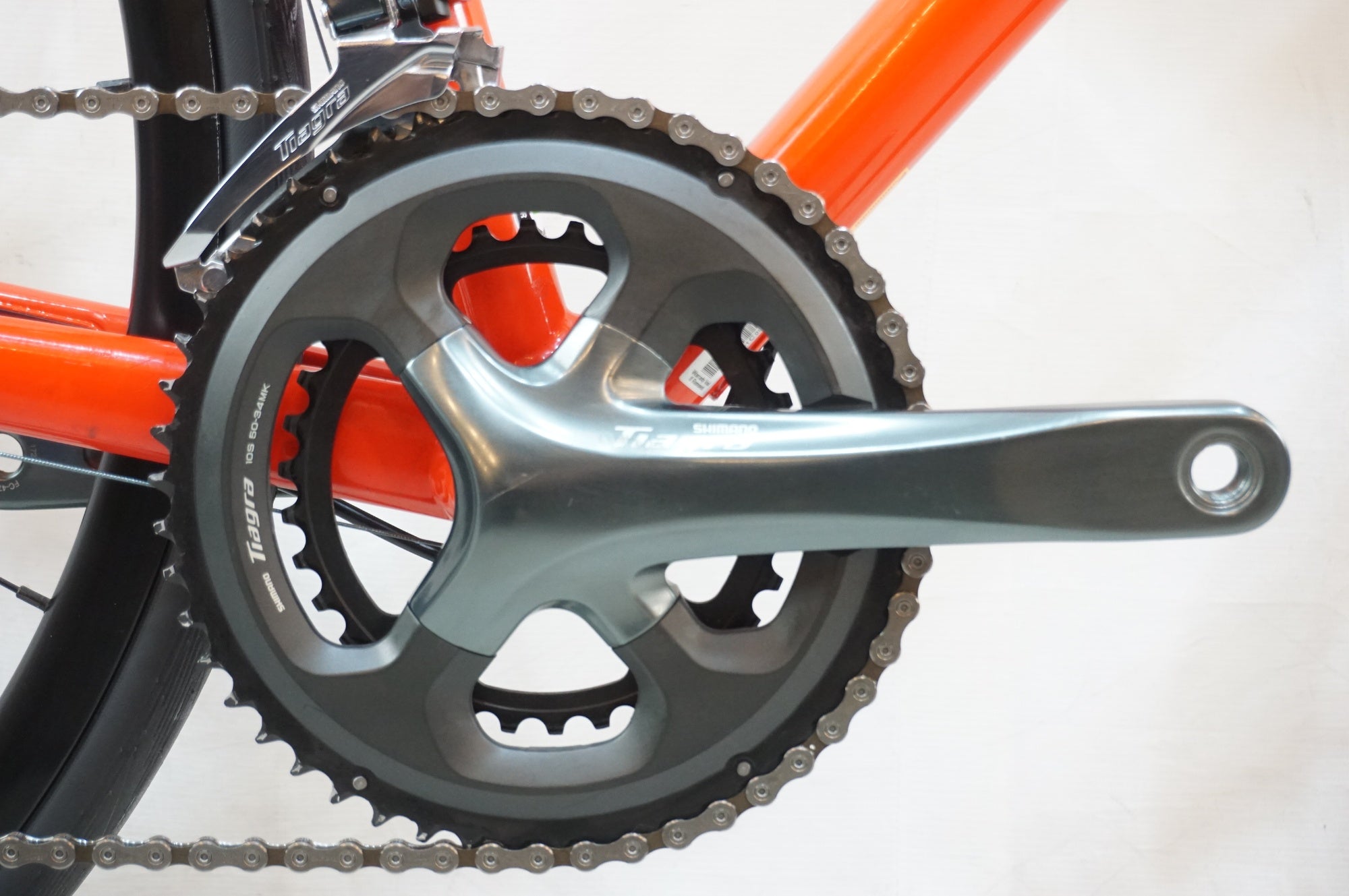 TREK 「トレック」 EMONDA ALR4 DISC 2021年モデル ロードバイク / 浦和ベース