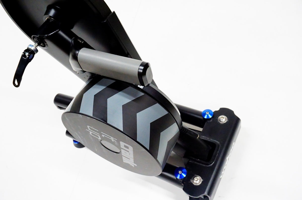 WAHOO 「ワフー」 KICKR WF113 サイクルトレーナー / 名古屋大須店