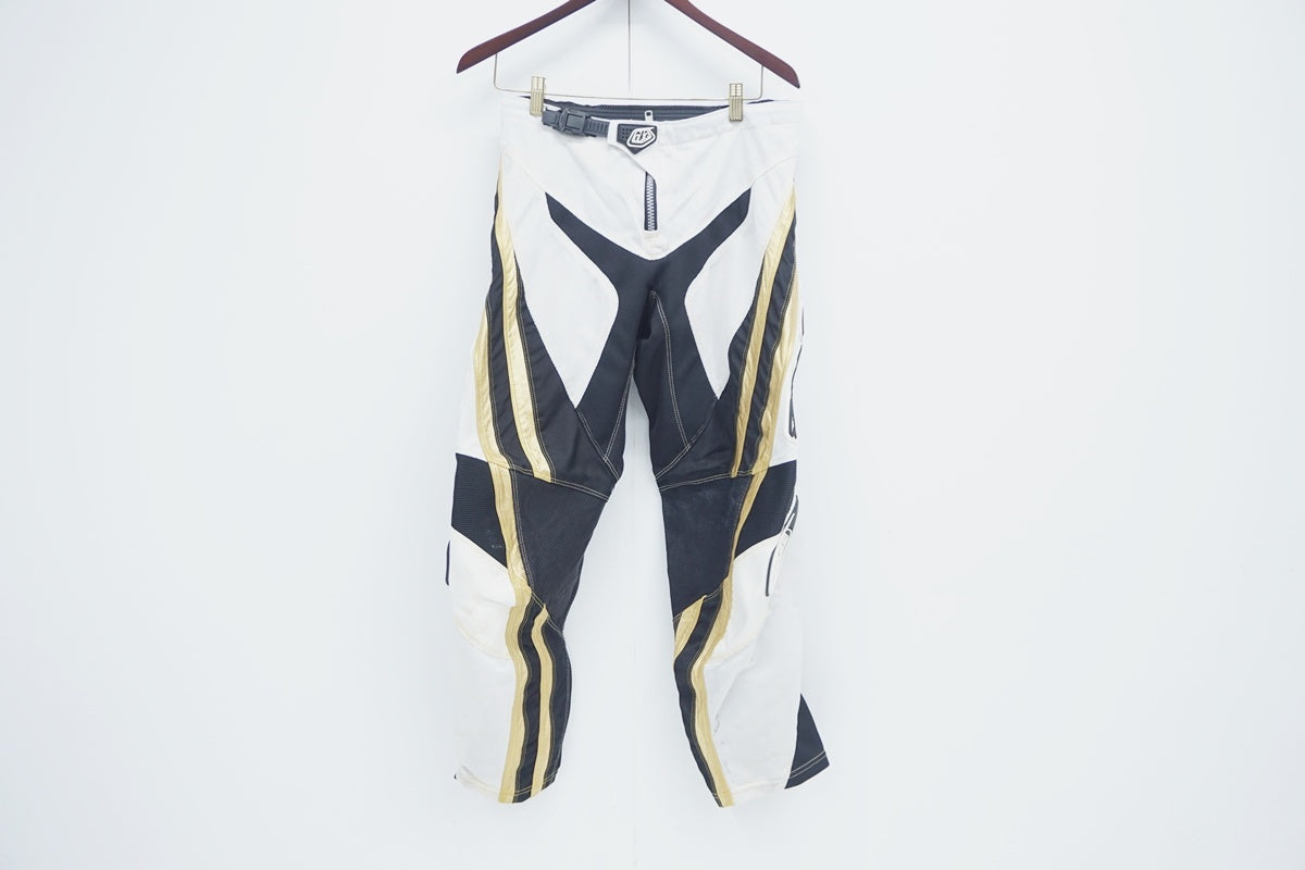 TROY LEE DESIGN 「トロイリ―デザイン」 32サイズ ハーフパンツ / 京都八幡店