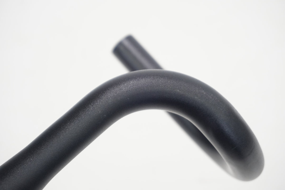 FIZIK 「フィジーク」 CYRANO φ31.8 400mm ハンドル / 滋賀大津