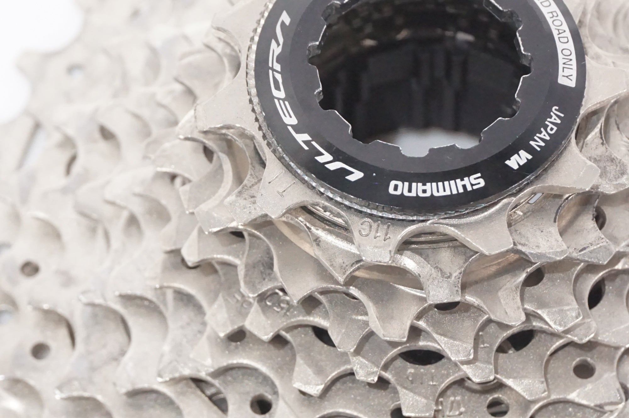 SHIMANO 「シマノ」 ULTEGRA CS-R8100 11-30T スプロケット / AKIBA店