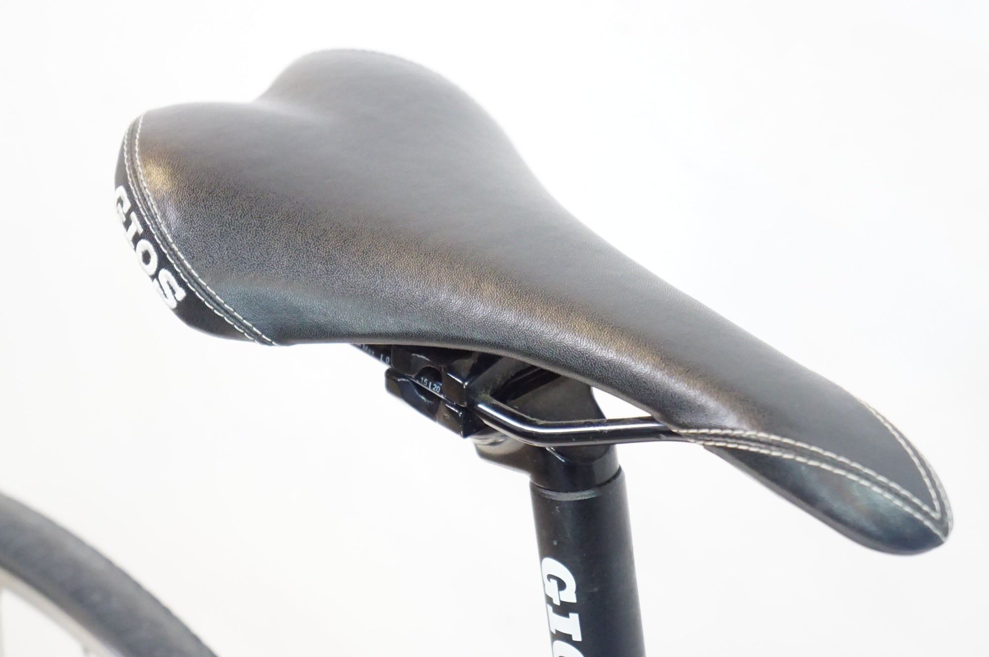 GIOS 「ジオス」 AMPIO 2015年モデル フラットバーロード / 熊谷本店