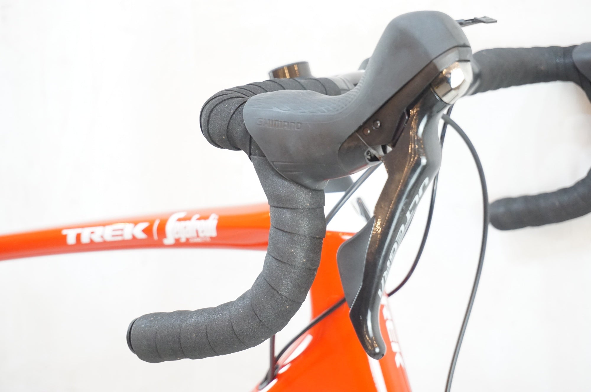 TREK 「トレック」 DOMANE SLR 6 DISC 2018年モデル ロードバイク / 浦和ベース