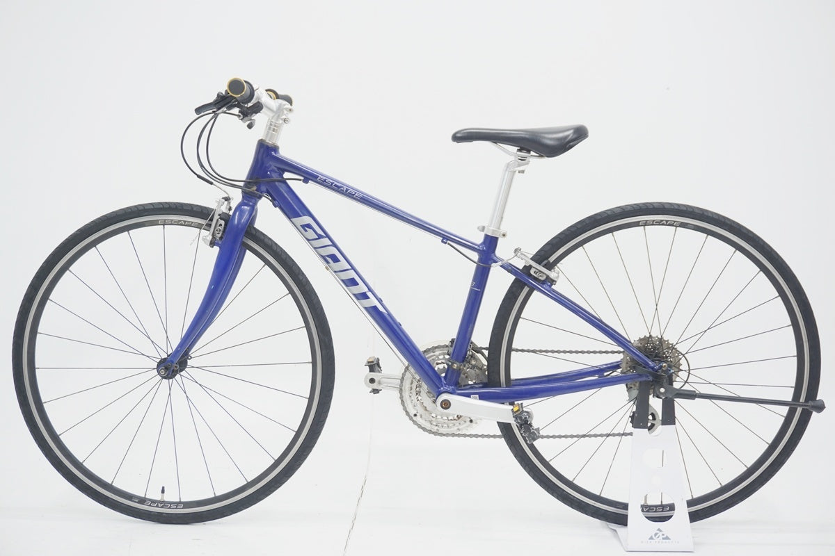 GIANT 「ジャイアント」 ESCAPE R3 2021年モデル クロスバイク / 京都