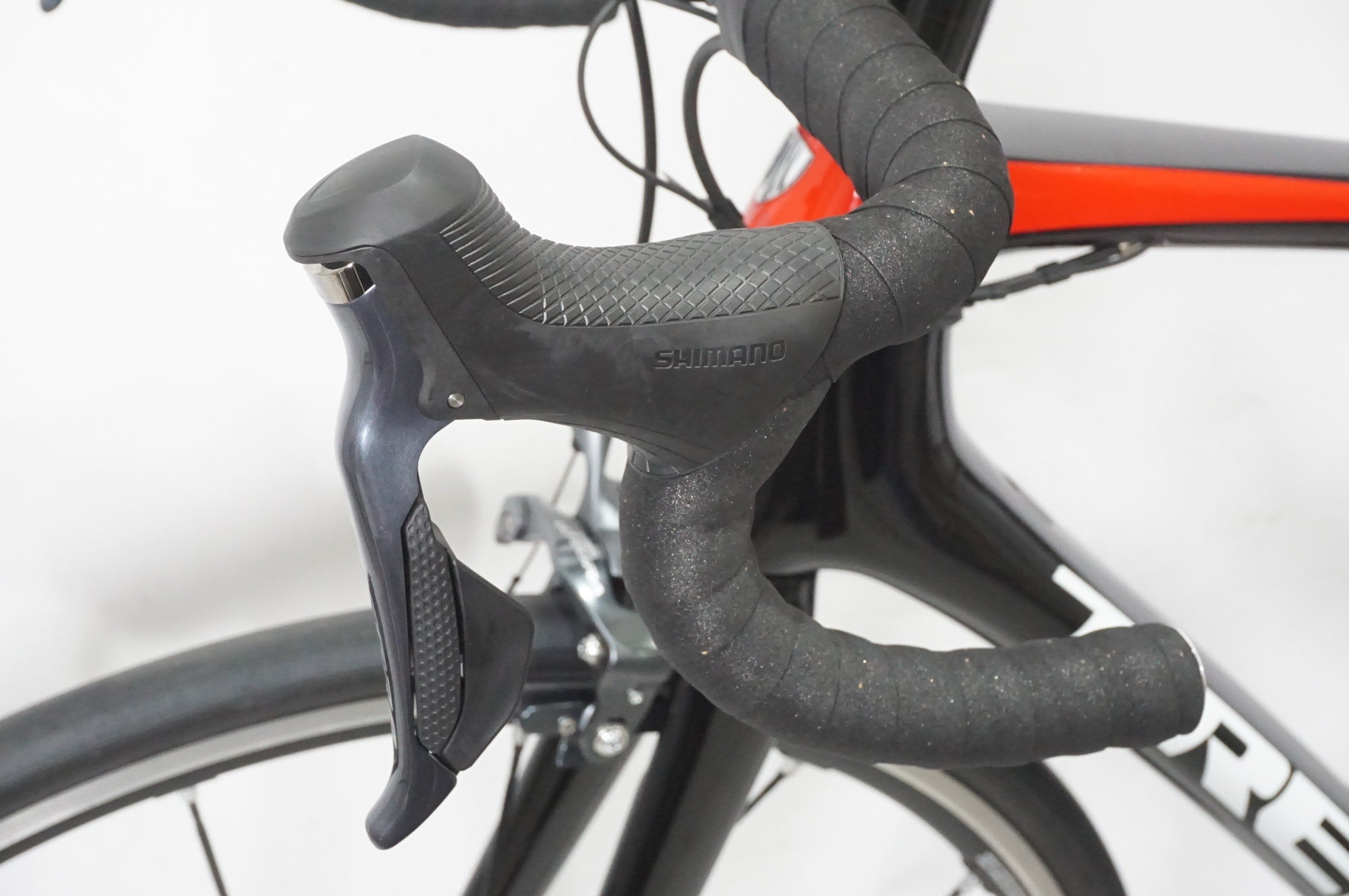 TREK 「トレック」 EMONDA SLR H2 2018年モデル ロードバイク / AKIBA店