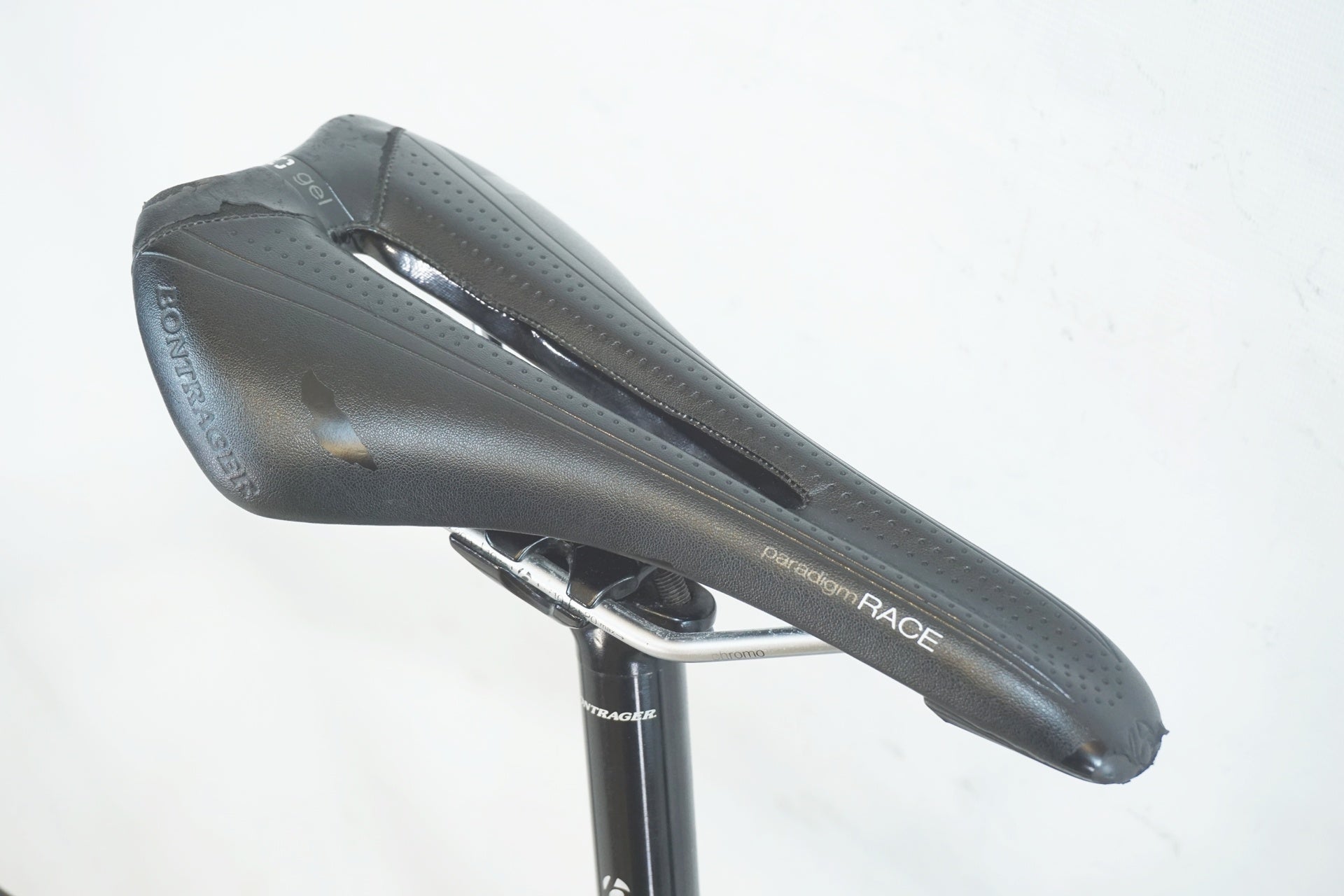 TREK 「トレック」 EMONDA ALR 5 2016年モデル ロードバイク / 有明