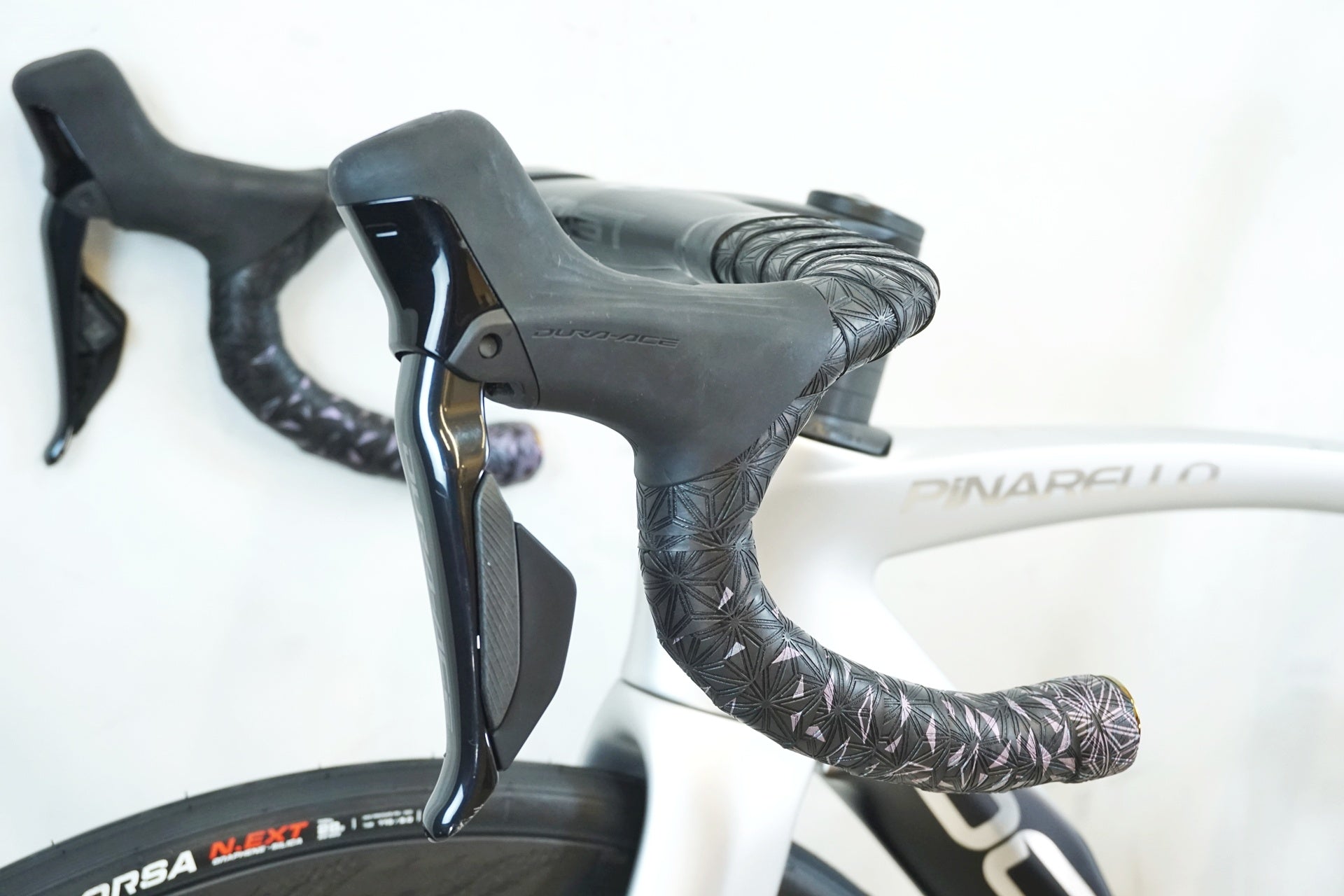 PINARELLO 「ピナレロ」 DOGMA F DISK 2022年モデル ロードバイク / 有明ガーデン店