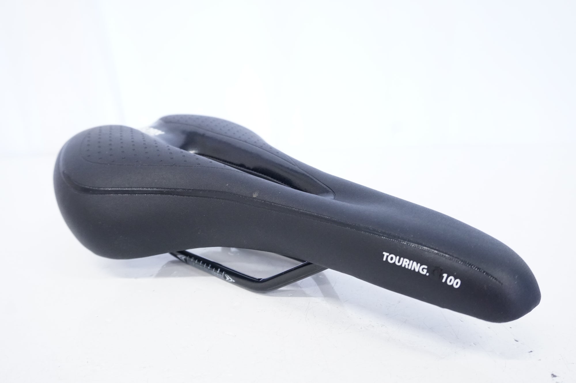 GORIX 「ゴリックス」 TOURING G100 サドル / 浜松店