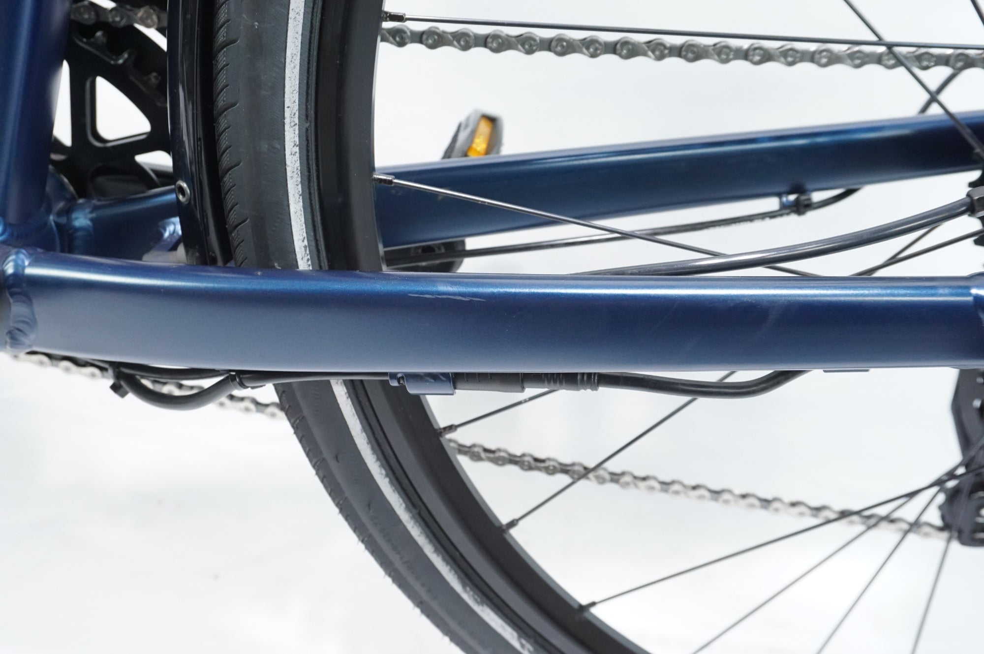 TREK 「トレック」 FX+ 2 2023年モデル 電動アシスト自転車 / 中目黒店