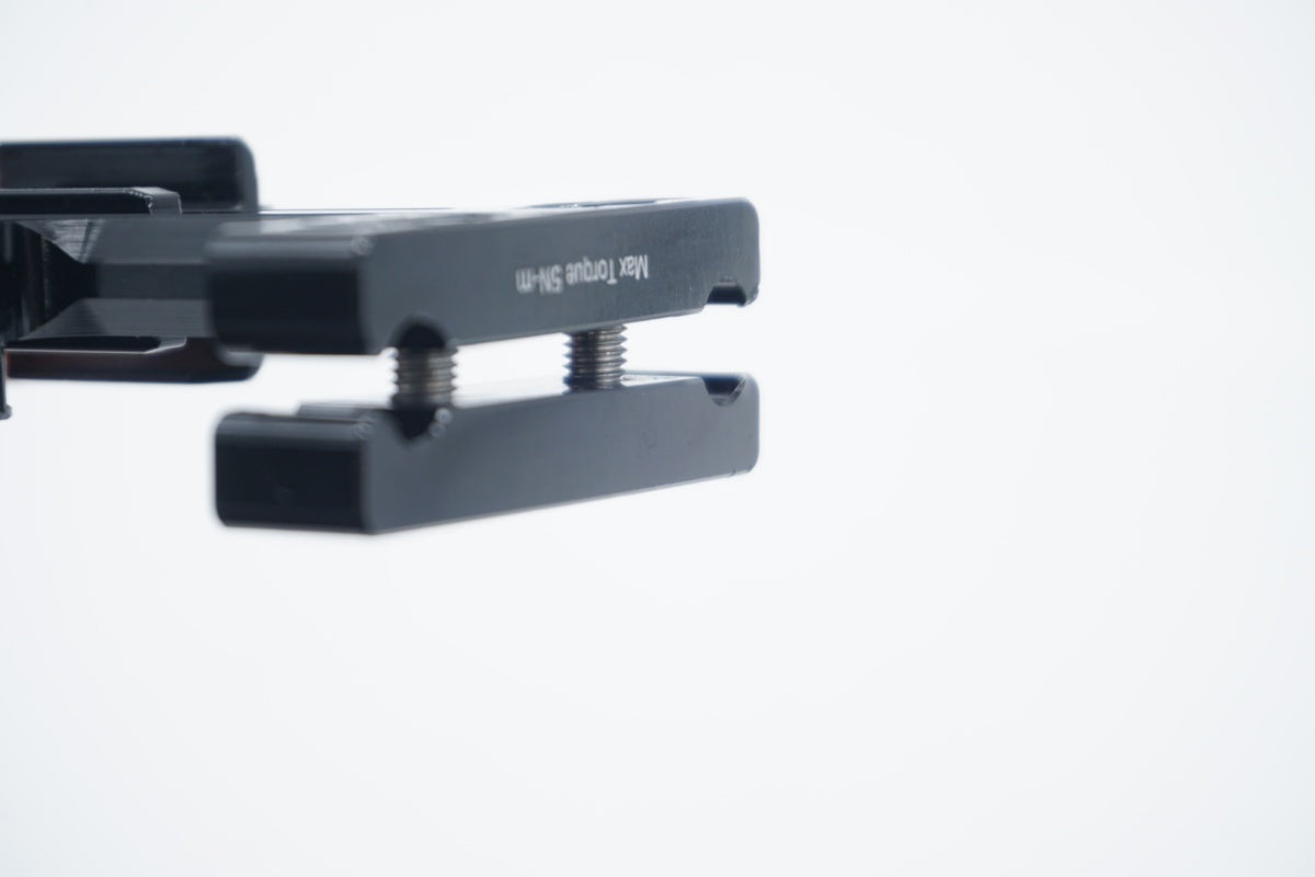 GUEE 「グイー」 サドルマウント / 滋賀大津店