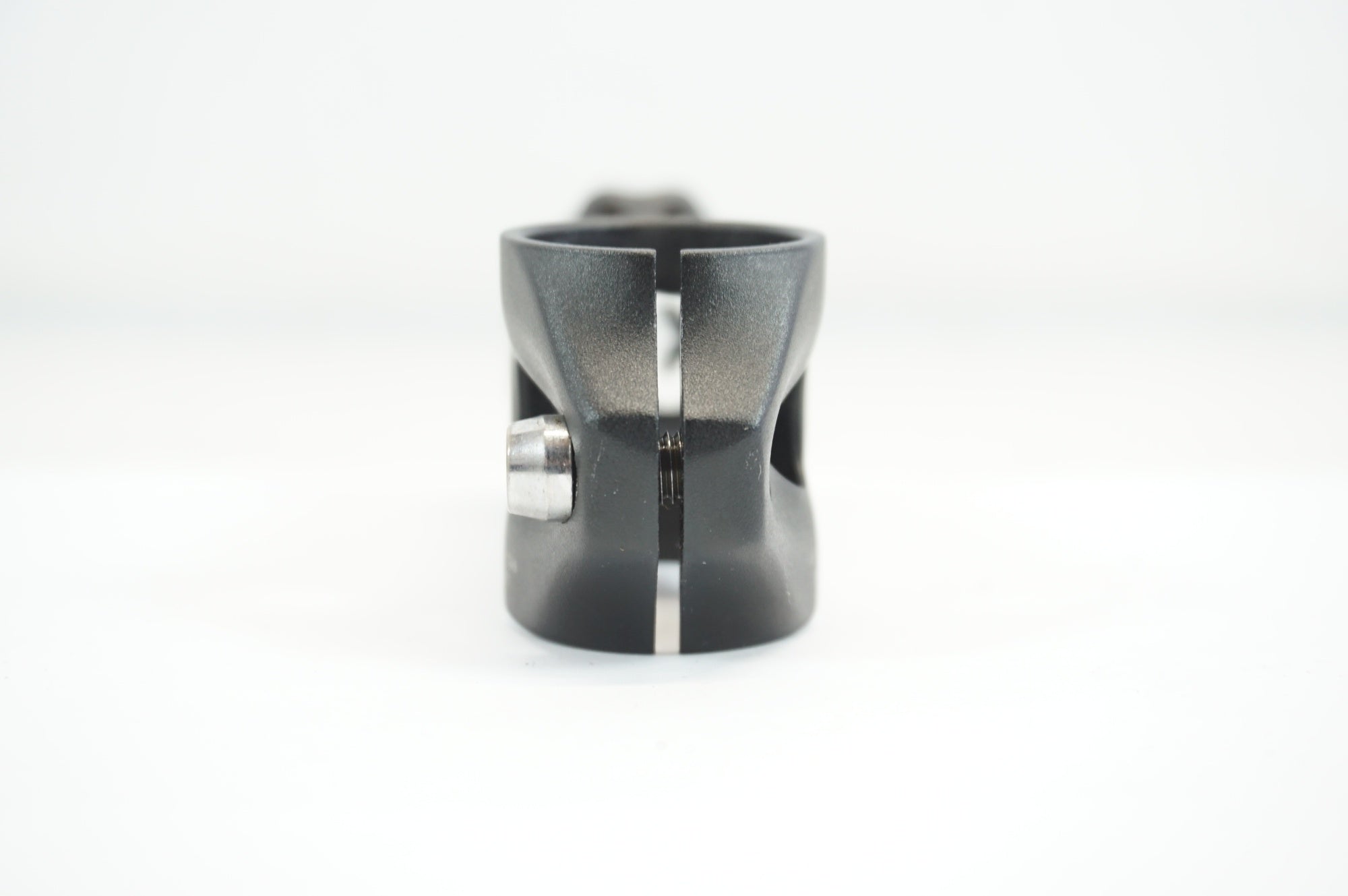 3T 「スリーティー」 ARX II PRO φ31.8 100mm 6° ステム / 宇都宮店