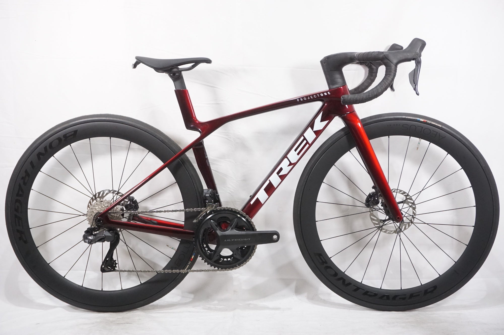 TREK 「トレック」 MADONE SLR7 GEN8 2025年モデル ロードバイク / AKIBA店