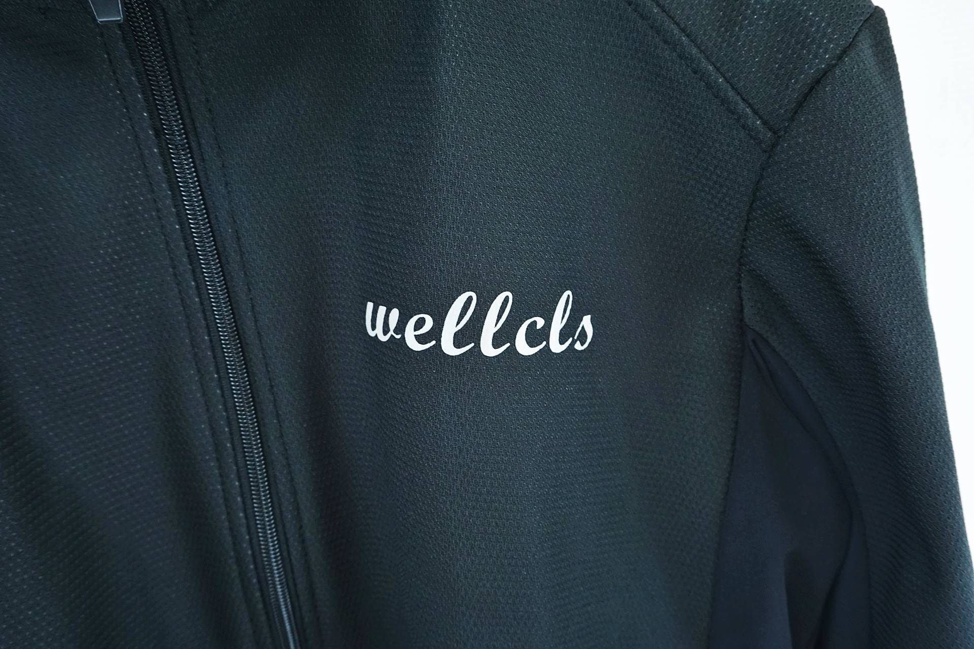 WELLCLS 「ウェルクルズ」 Ｍサイズ サイクルジャケット 冬用 上下セット / 有明ガーデン店
