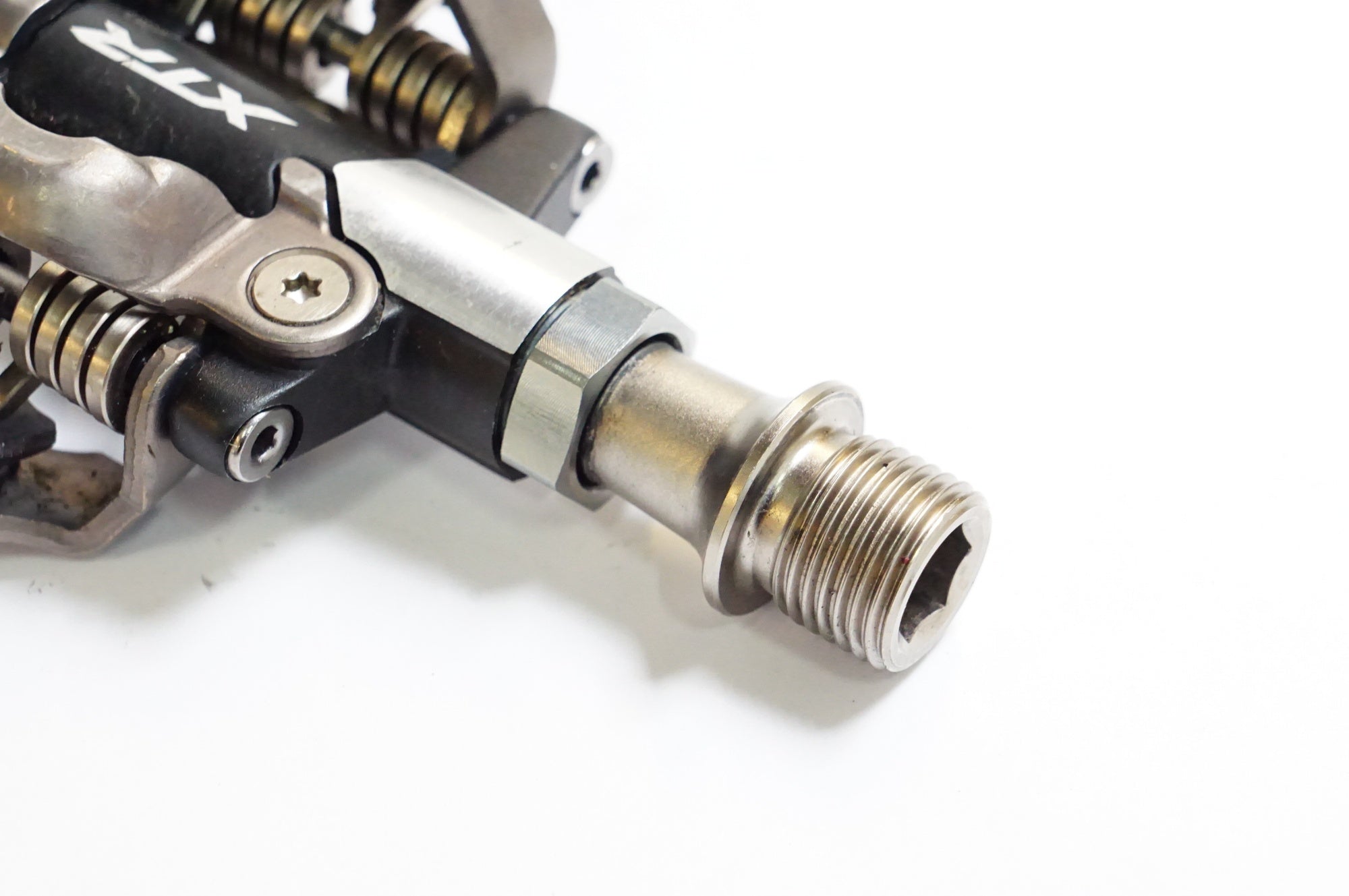 パーツ PD-M9100 Amazon | シマノ(SHIMANO) PD-M9100 SPDペダル 付属クリート/SM