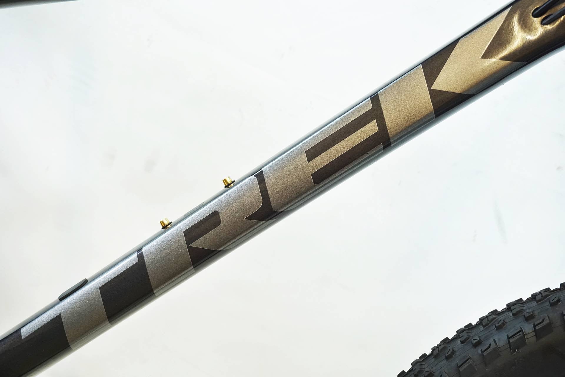 TREK 「トレック」 ROSCOE7 2021年モデル 27.5インチ マウンテンバイク / 有明ガーデン店