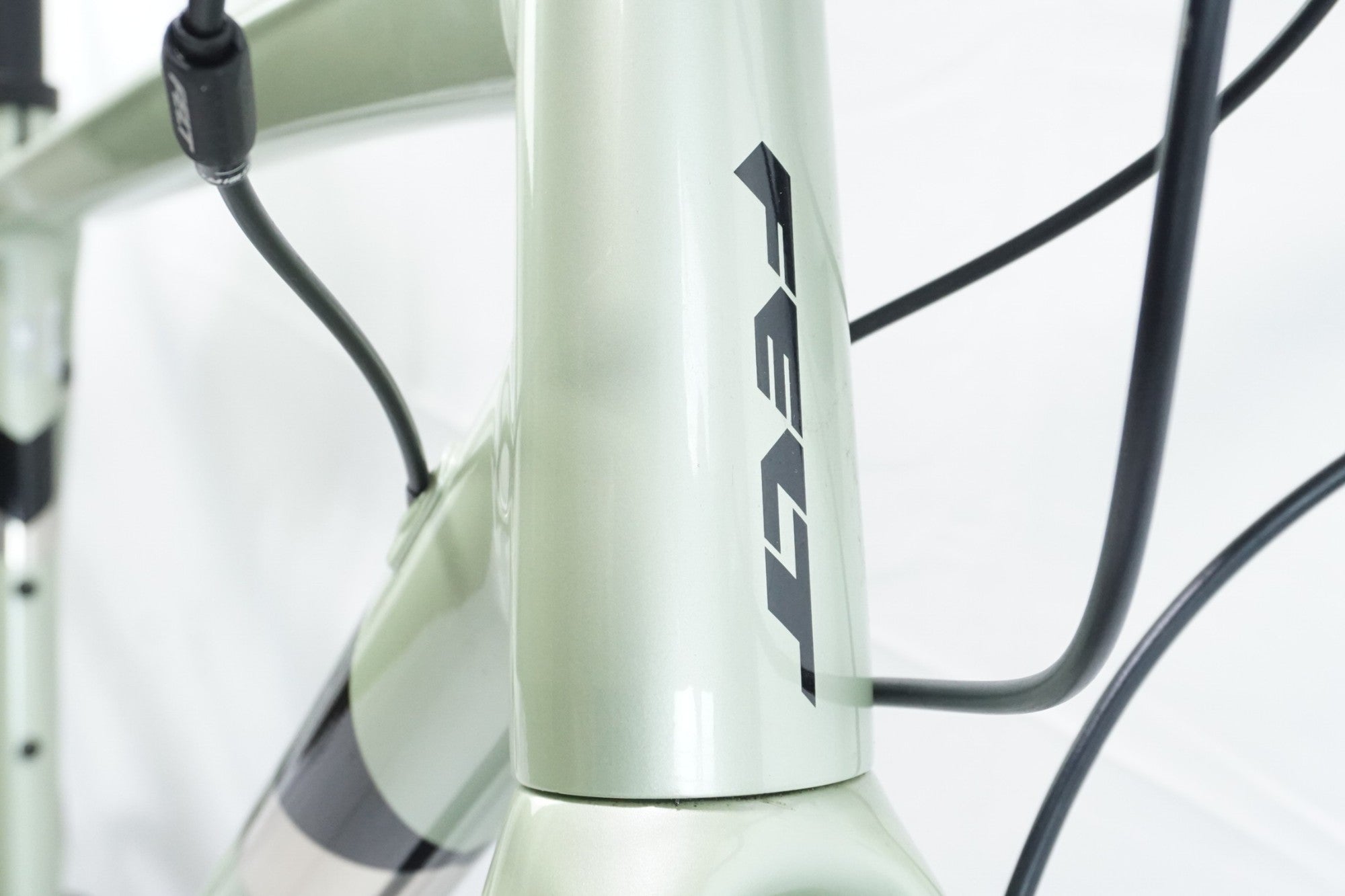 FELT 「フェルト」 VR40 2025年モデル ロードバイク / 中目黒店