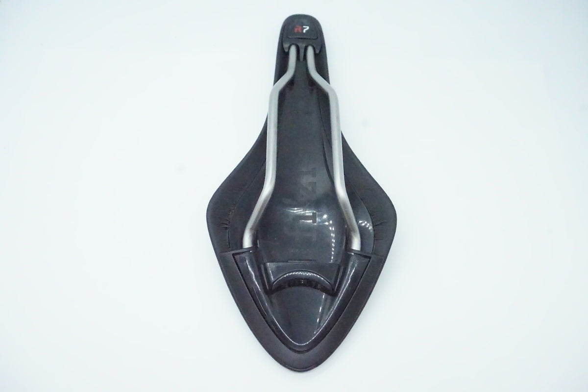 FIZIK「フィジーク」 ARIONE R7 サドル/ 京都西院店