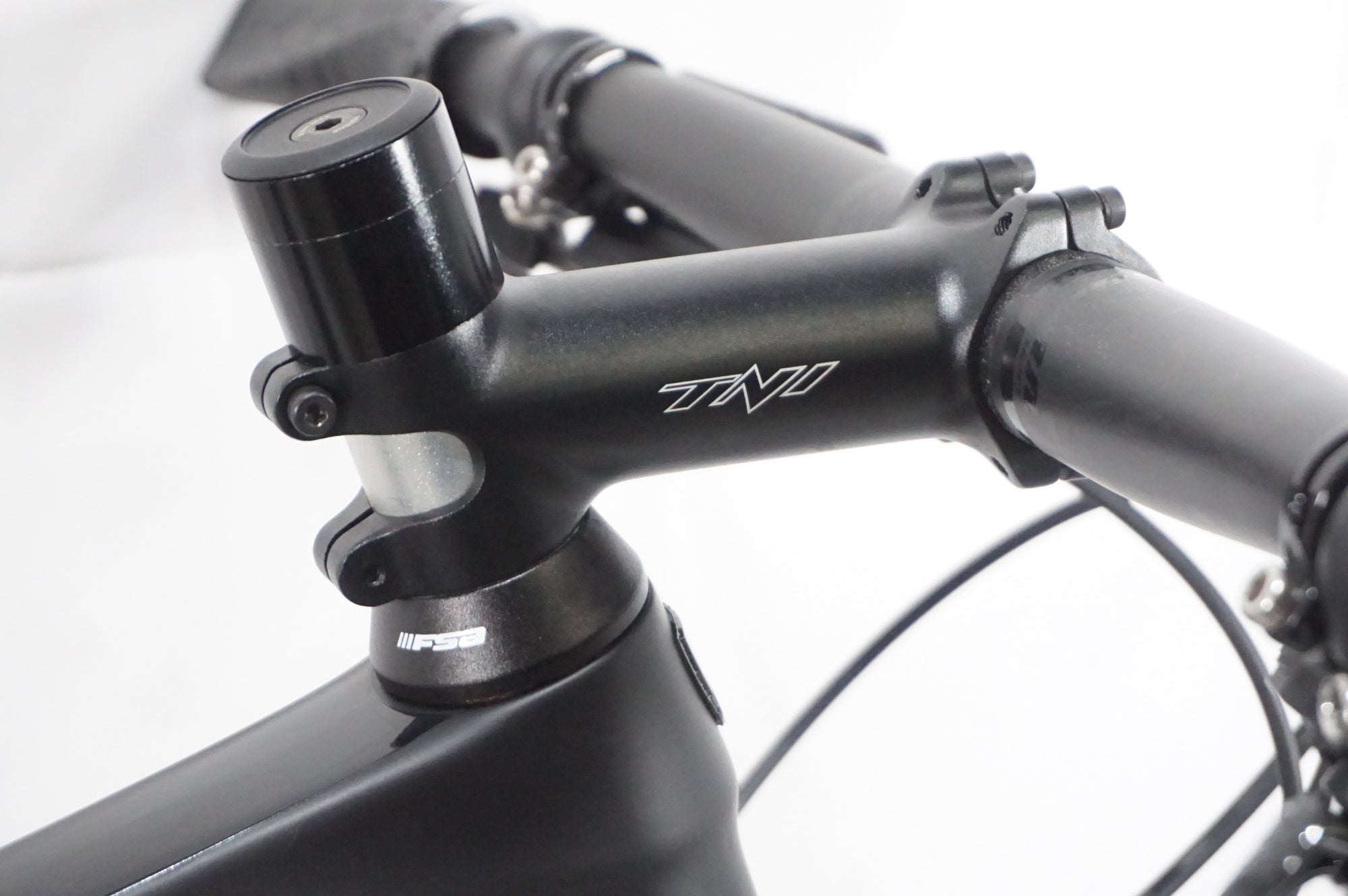TREK 「トレック」 FX SPORT 6 カスタム 2021年モデル クロスバイク