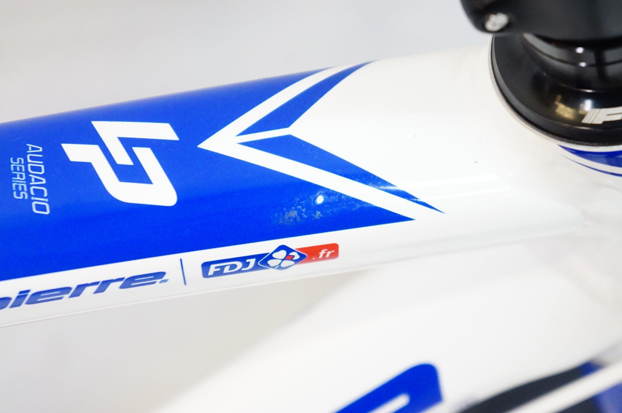LAPIERRE 「ラピエール」 AUDACIO 300 FDJ CP 2015年モデル ロードバイク / 熊谷本店