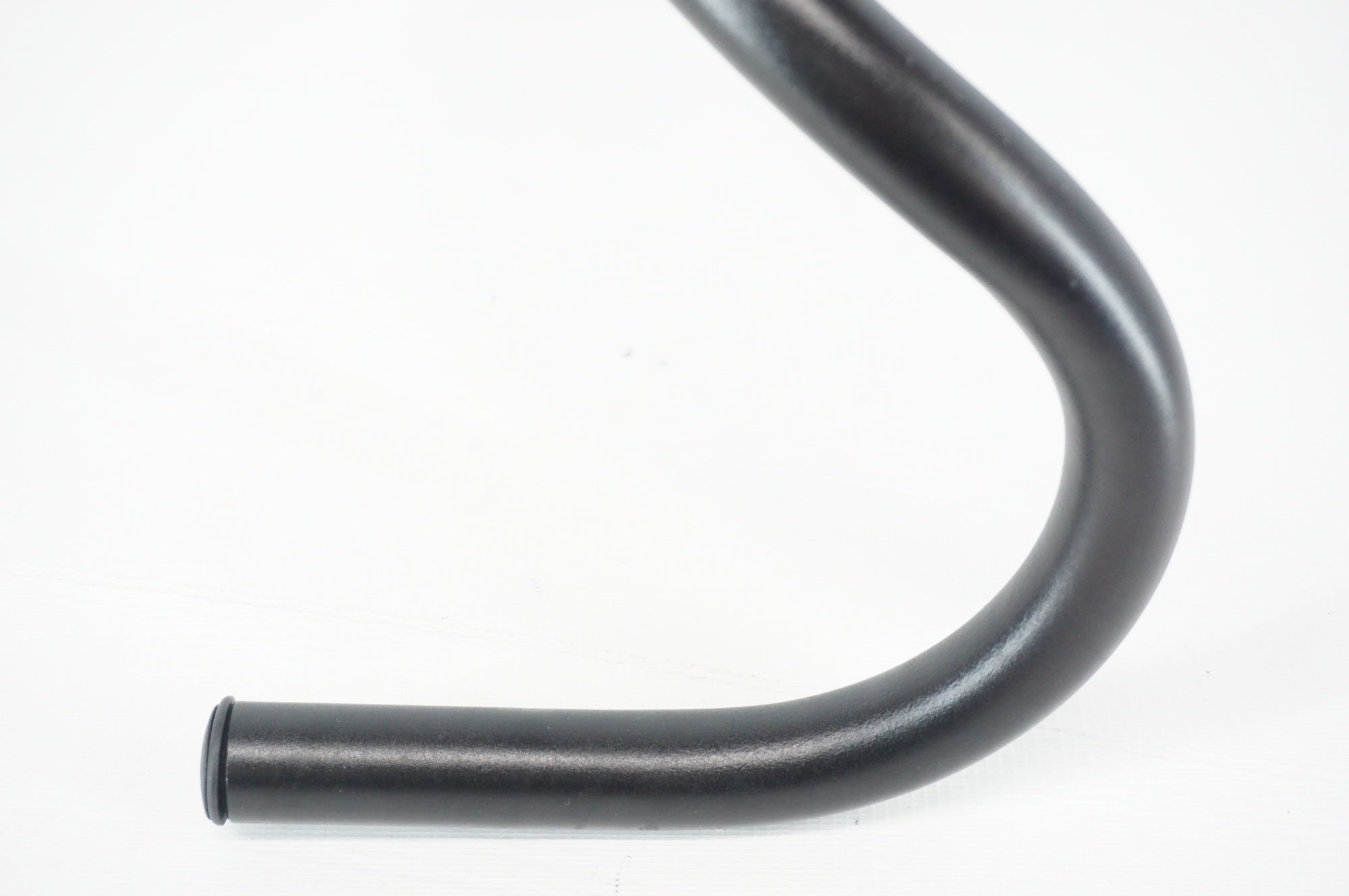 FELT 「フェルト」 TKR Φ31.8 405mm ハンドル / 阪急塚口店