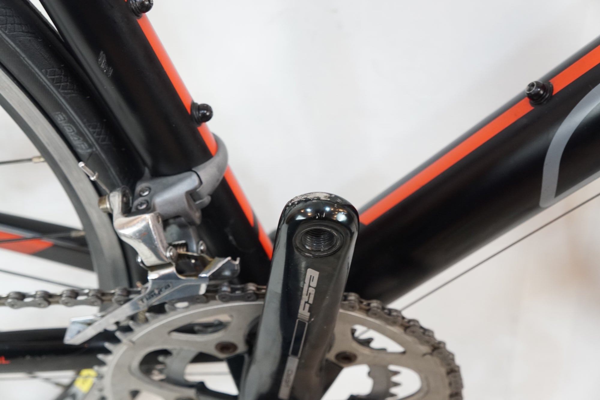 FELT 「フェルト」 F85 2013年モデル ロードバイク / バイチャリ浦和ベース