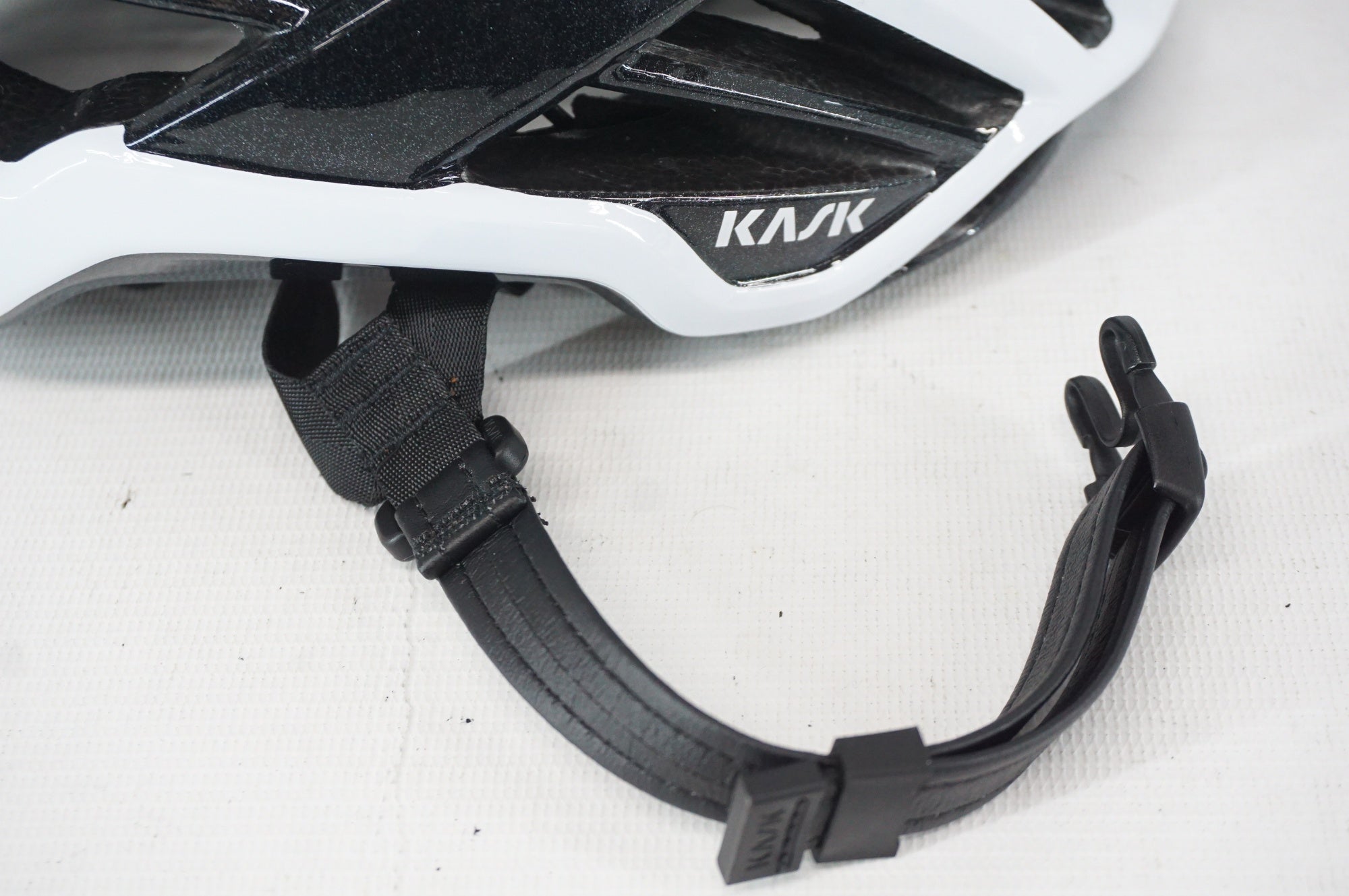 KASK 「カスク」 VALEGRO サイズ52-58cm ヘルメット / 阪急塚口店