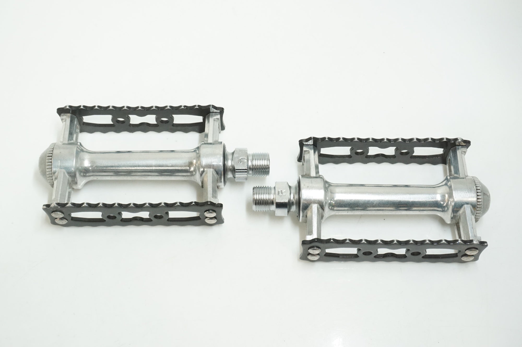 MKS 「ミカシマ」 SYLVAN STREAM ペダル / 大宮店