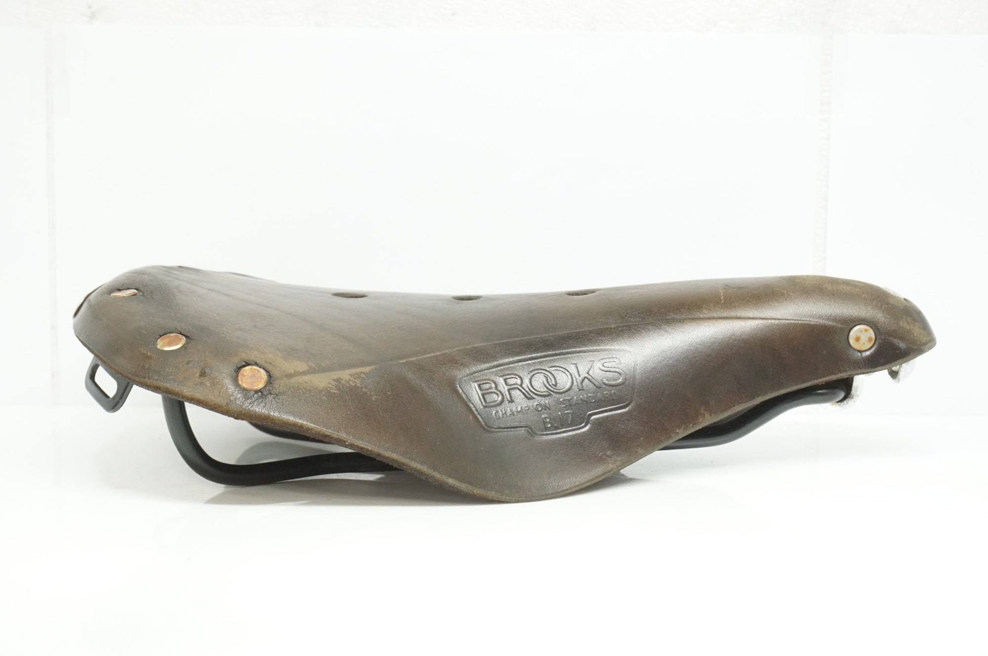 BROOKS 「ブルックス」 B17 サドル / 大宮店 ｜ バイチャリ公式