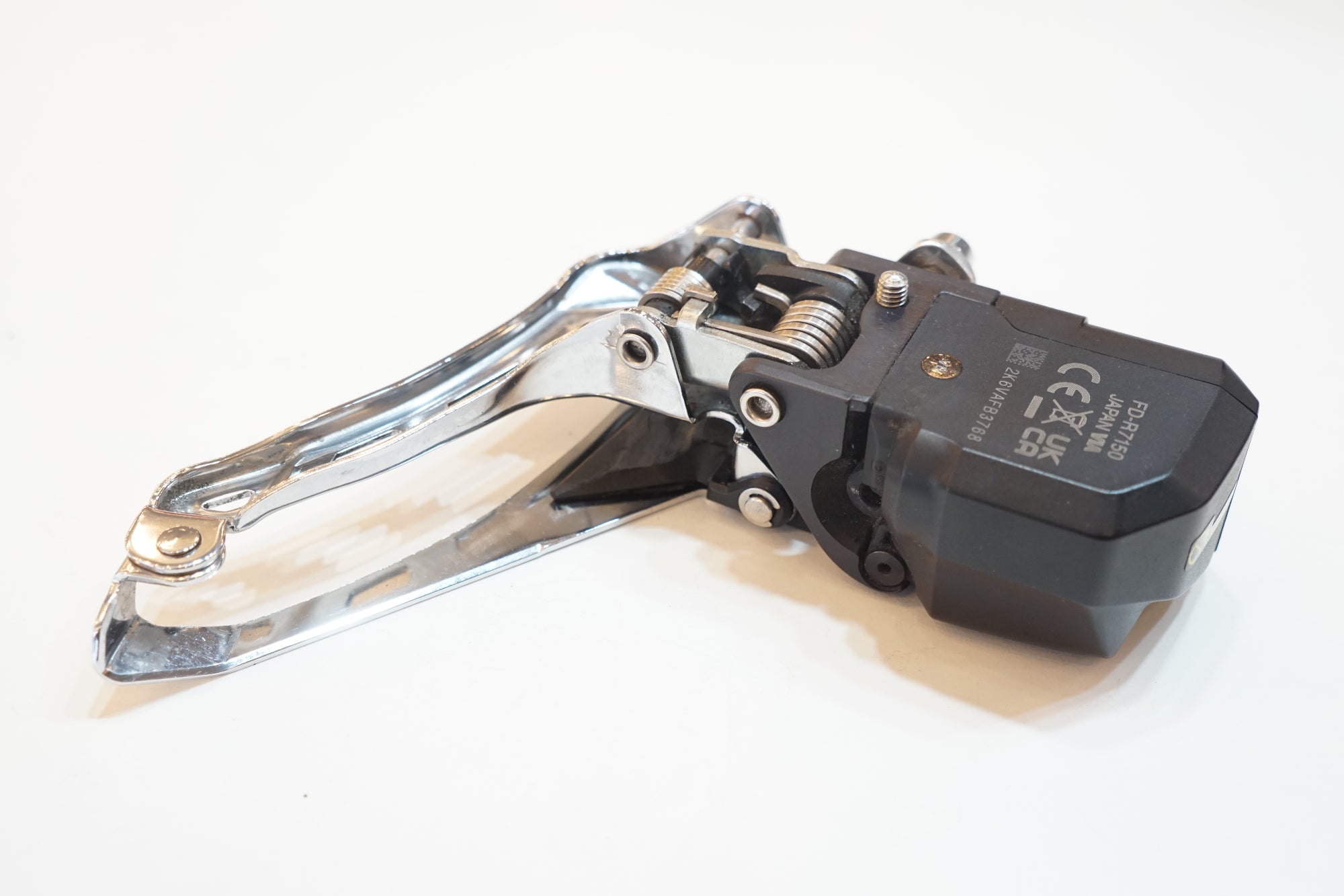 SHIMANO 「シマノ」 105 Di2 FD-R7150 フロントディレイラー