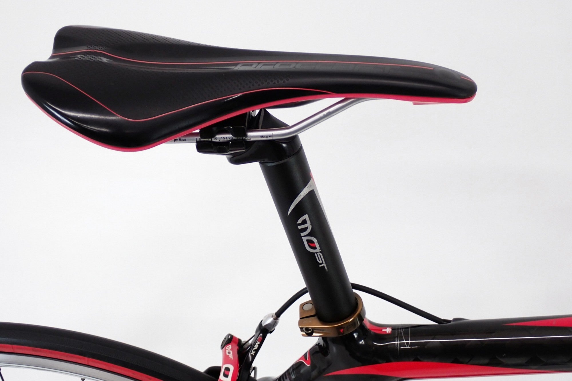 PINARELLO 「ピナレロ」 FP2 CARBON 2010年モデル ロードバイク / 伊勢崎店