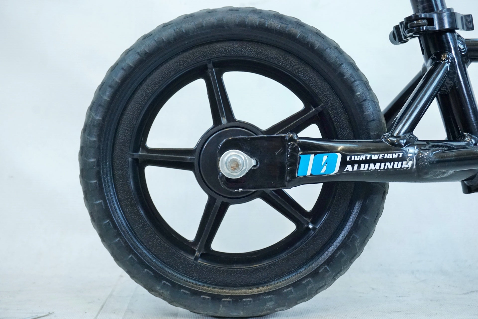 HARO 「ハロー」 PREWHEELZ 10 2016年モデル キックバイク / 有明