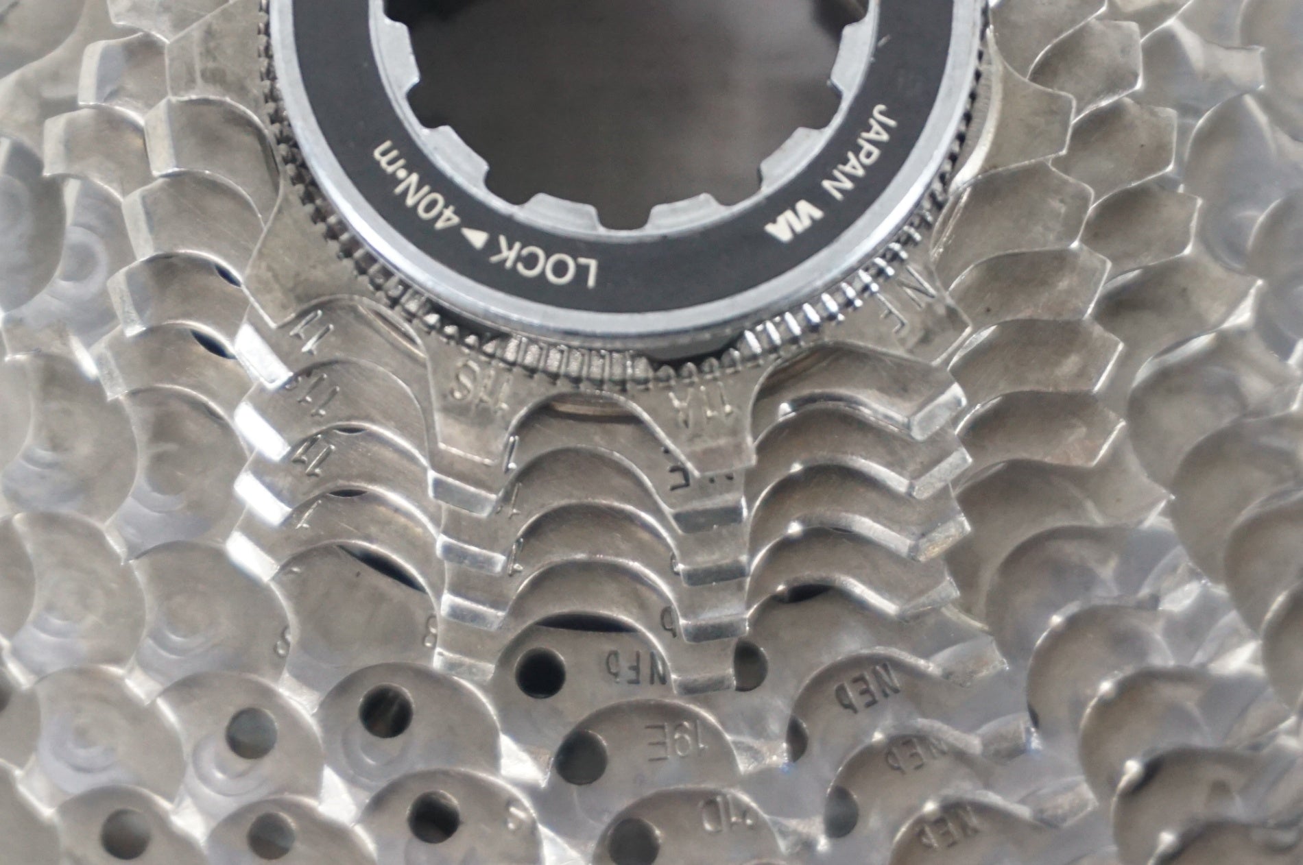 SHIMANO 「シマノ」 105 CS-5800 11-28T スプロケット / 阪急塚口店