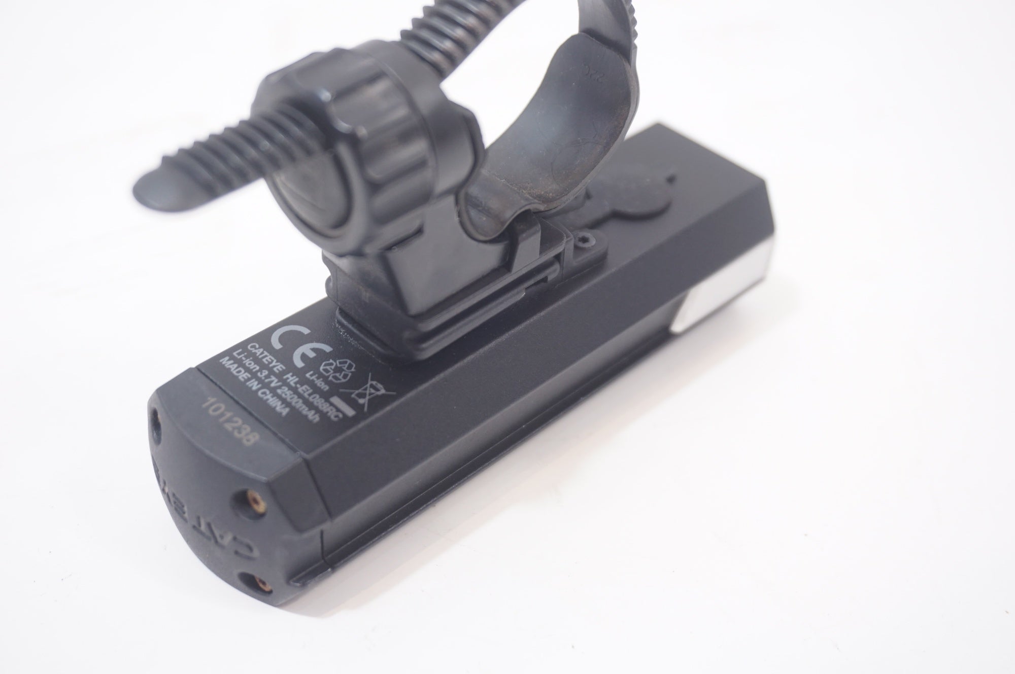 CATEYE 「キャットアイ」 AMPP800 フロントライト / 世田谷店