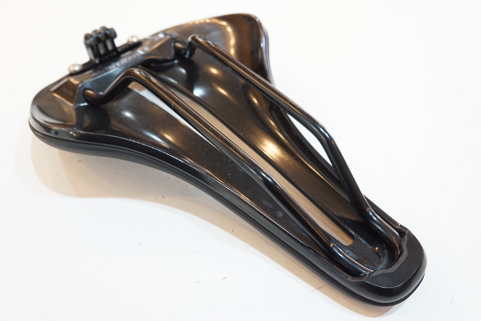 BONTRAGER 「ボントレガー」 AEOLUS COMP サドル / バイチャリ浦和ベース
